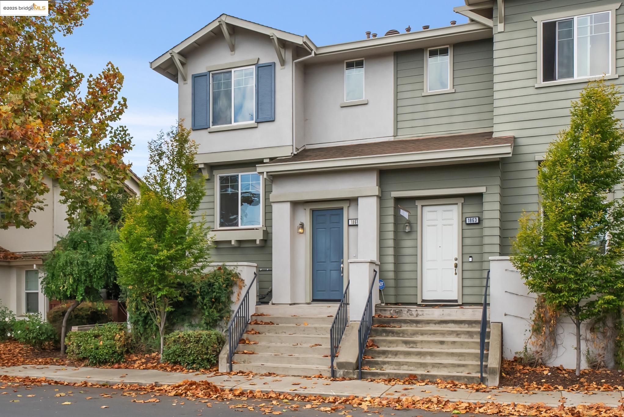 Detail Gallery Image 2 of 46 For 1861 Parkside Dr, Concord,  CA 94519 - 3 Beds | 2/1 Baths