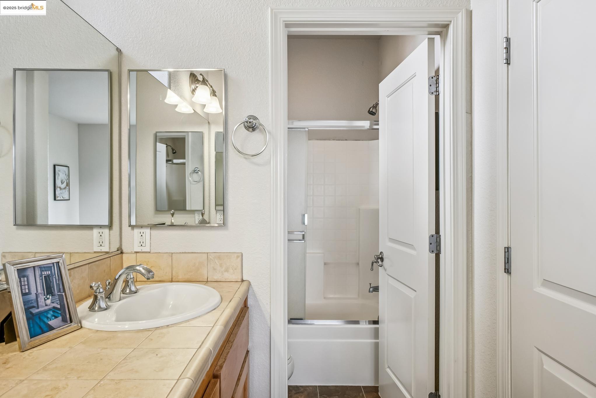 Detail Gallery Image 29 of 46 For 1861 Parkside Dr, Concord,  CA 94519 - 3 Beds | 2/1 Baths