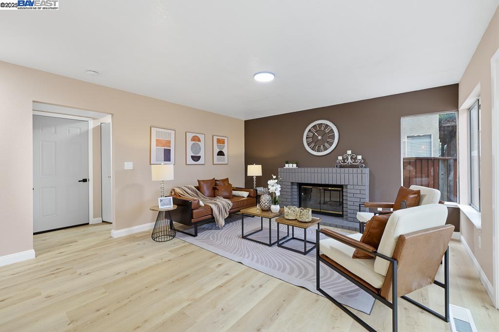 Detail Gallery Image 13 of 31 For 855 Darby Dr, Brentwood,  CA 94513 - 4 Beds | 2/1 Baths