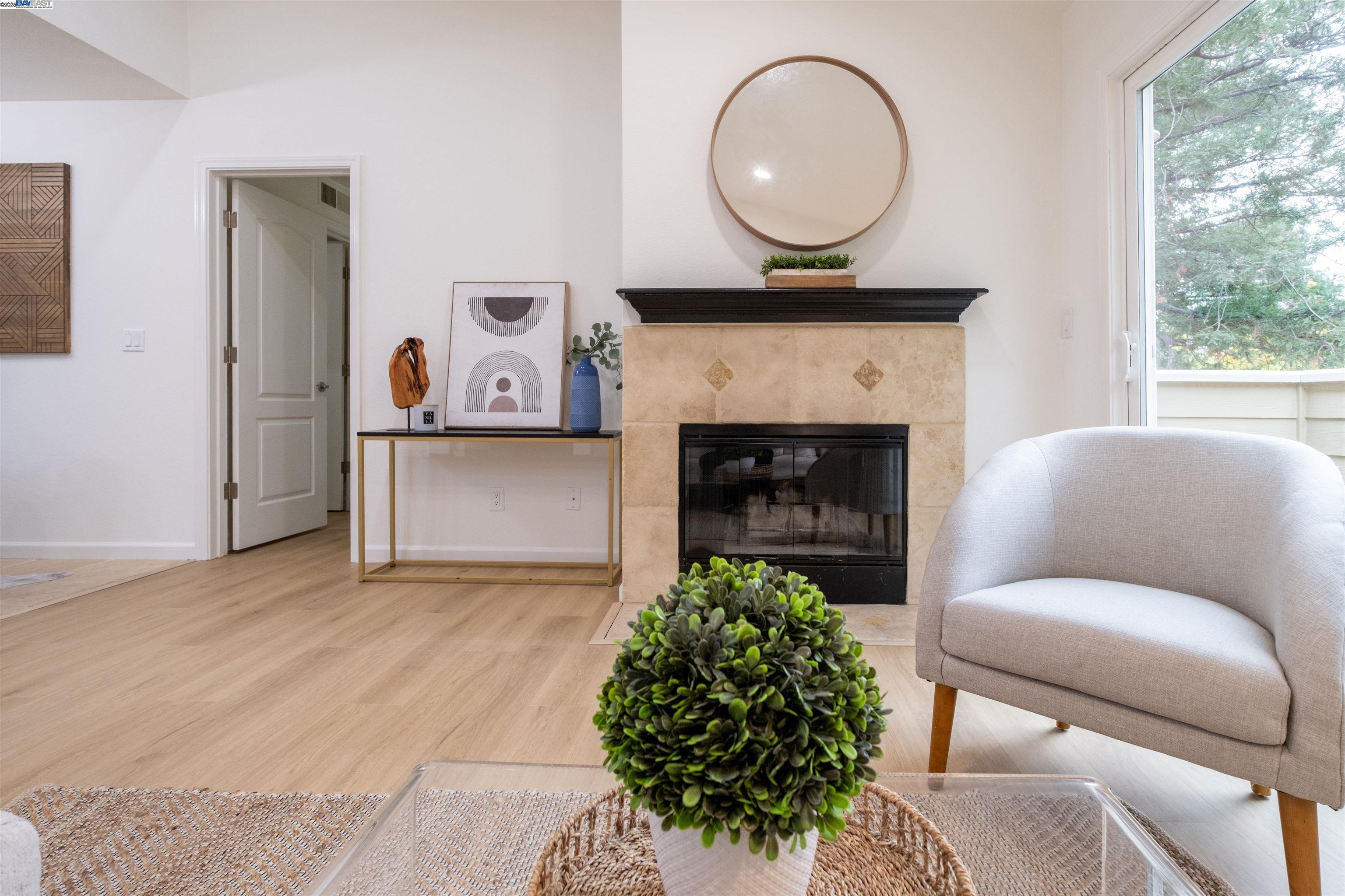 Detail Gallery Image 5 of 33 For 285 Reflections Dr #23,  San Ramon,  CA 94583 - 2 Beds | 2 Baths