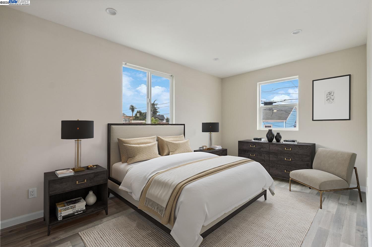 Detail Gallery Image 7 of 12 For 842 E 17th St, Oakland,  CA 94606 - 4 Beds | 2 Baths