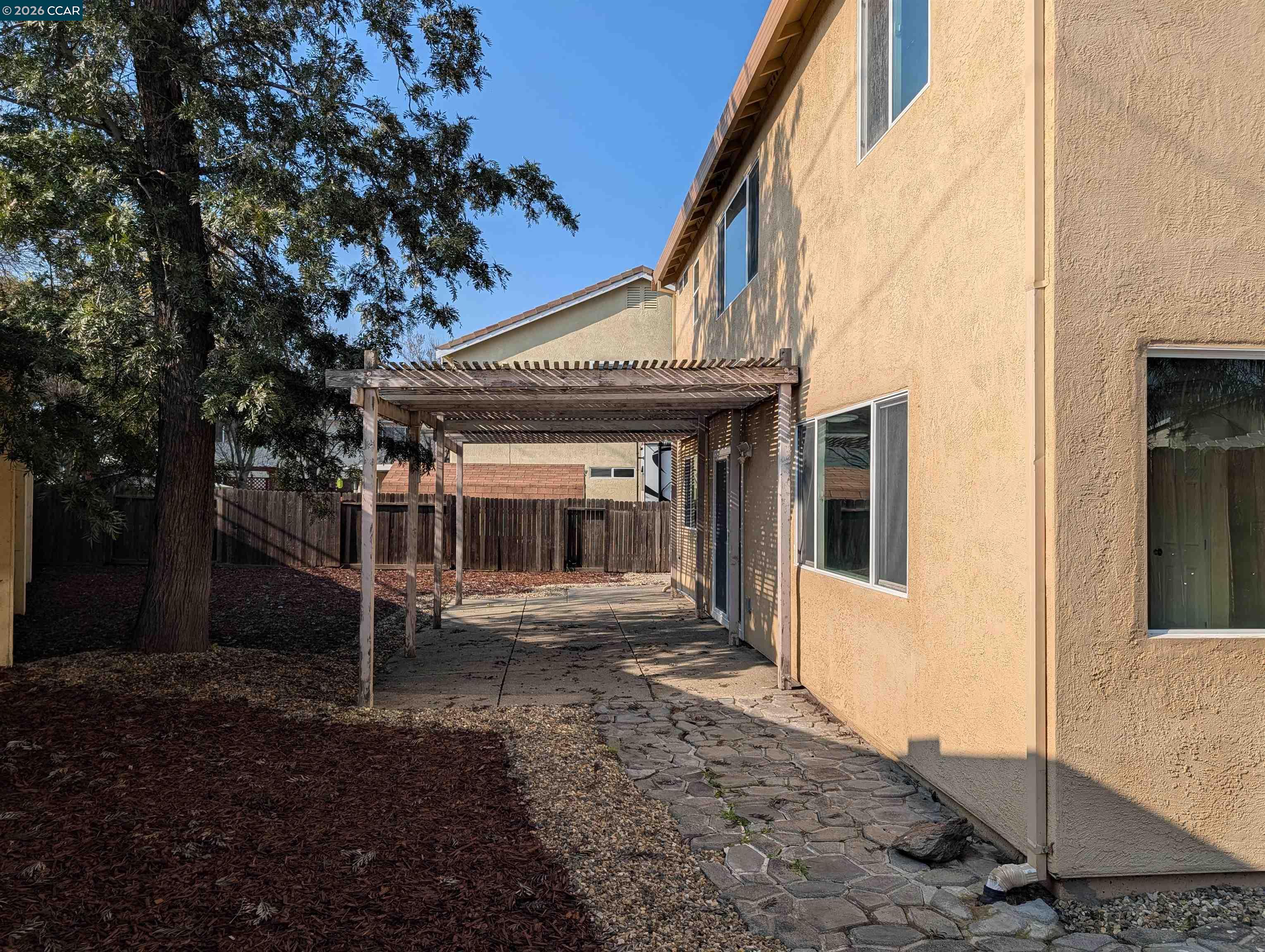 Detail Gallery Image 6 of 11 For 3716 Catamaran Ct, Discovery Bay,  CA 94505 - 3 Beds | 2/1 Baths