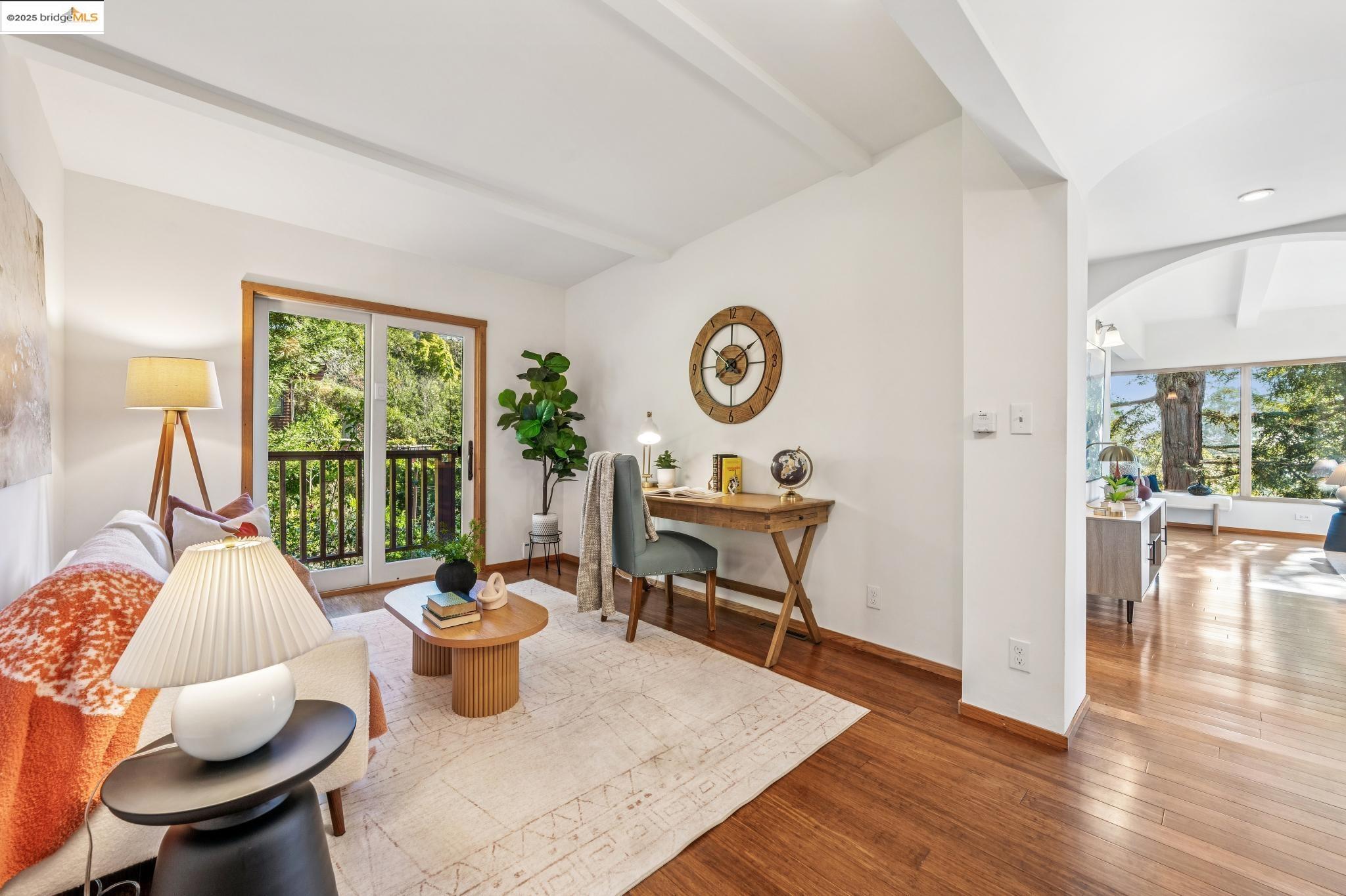 Detail Gallery Image 19 of 60 For 1005 Miller Ave, Berkeley,  CA 94708 - 4 Beds | 3 Baths