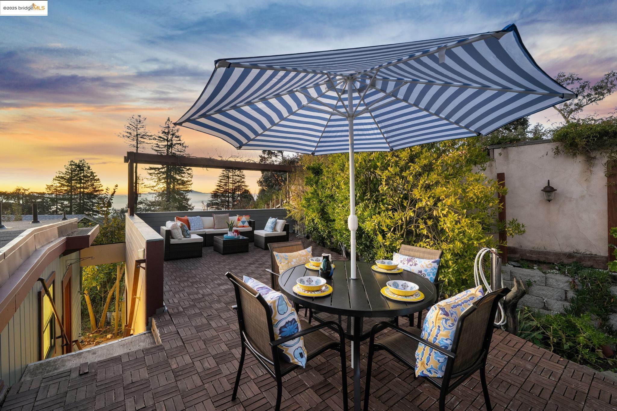 Detail Gallery Image 46 of 60 For 1005 Miller Ave, Berkeley,  CA 94708 - 4 Beds | 3 Baths