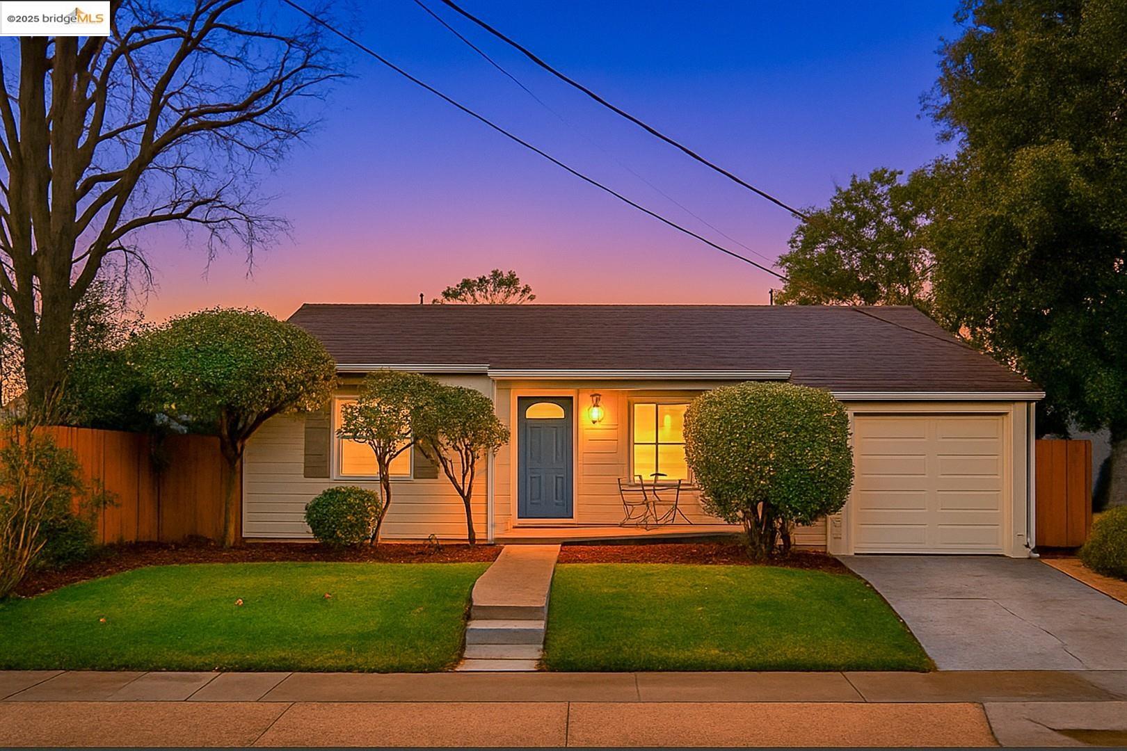 Detail Gallery Image 28 of 29 For 2362 Roosevelt Ave, Richmond,  CA 94804 - 2 Beds | 1 Baths