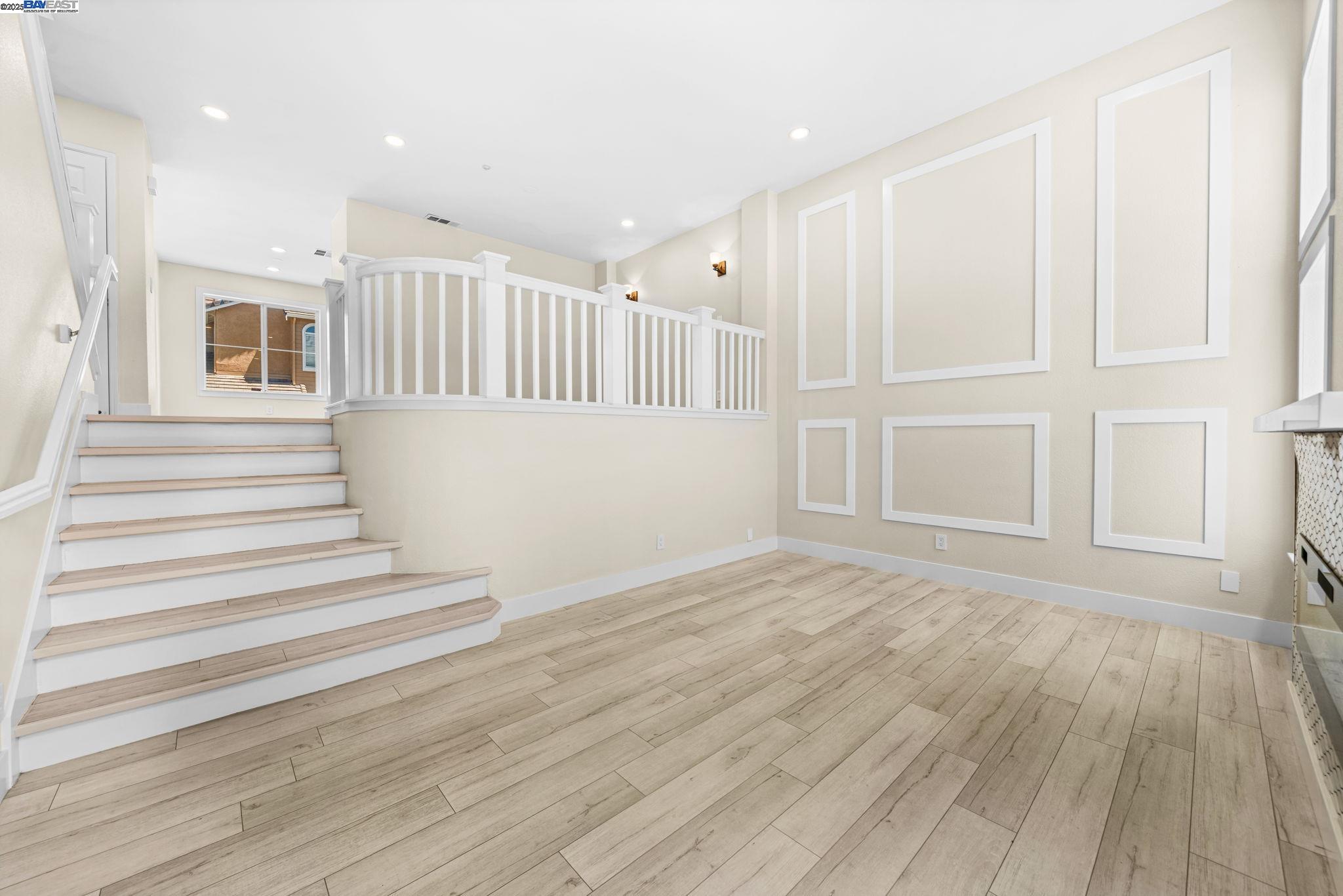 Detail Gallery Image 12 of 41 For 4630 Central Pkwy, Dublin,  CA 94568 - 3 Beds | 2/1 Baths