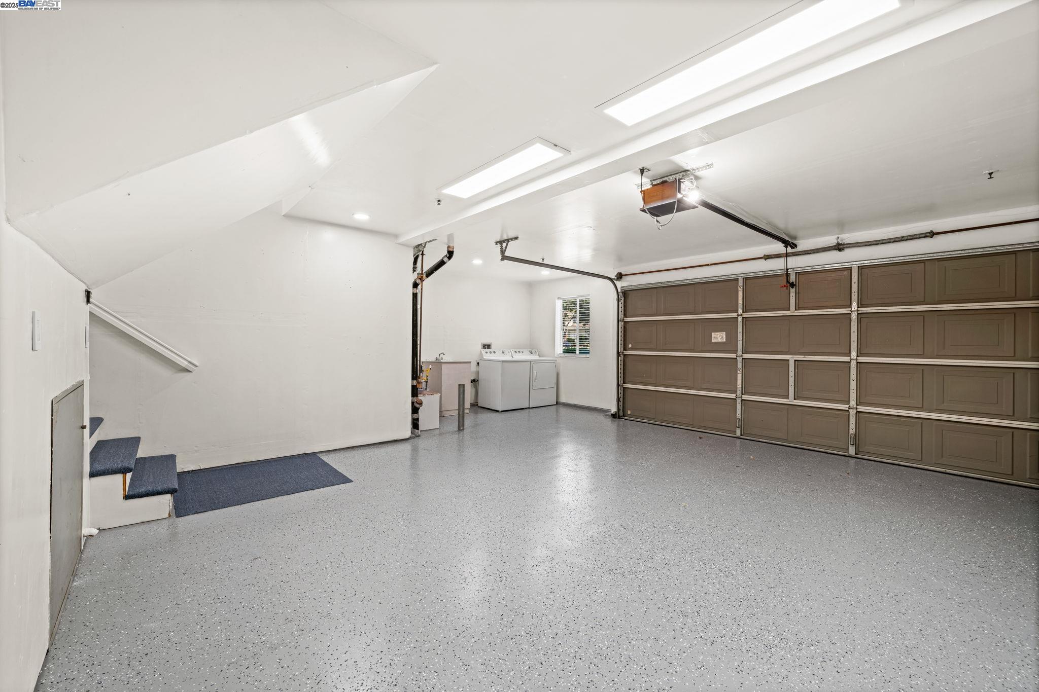 Detail Gallery Image 38 of 41 For 4630 Central Pkwy, Dublin,  CA 94568 - 3 Beds | 2/1 Baths