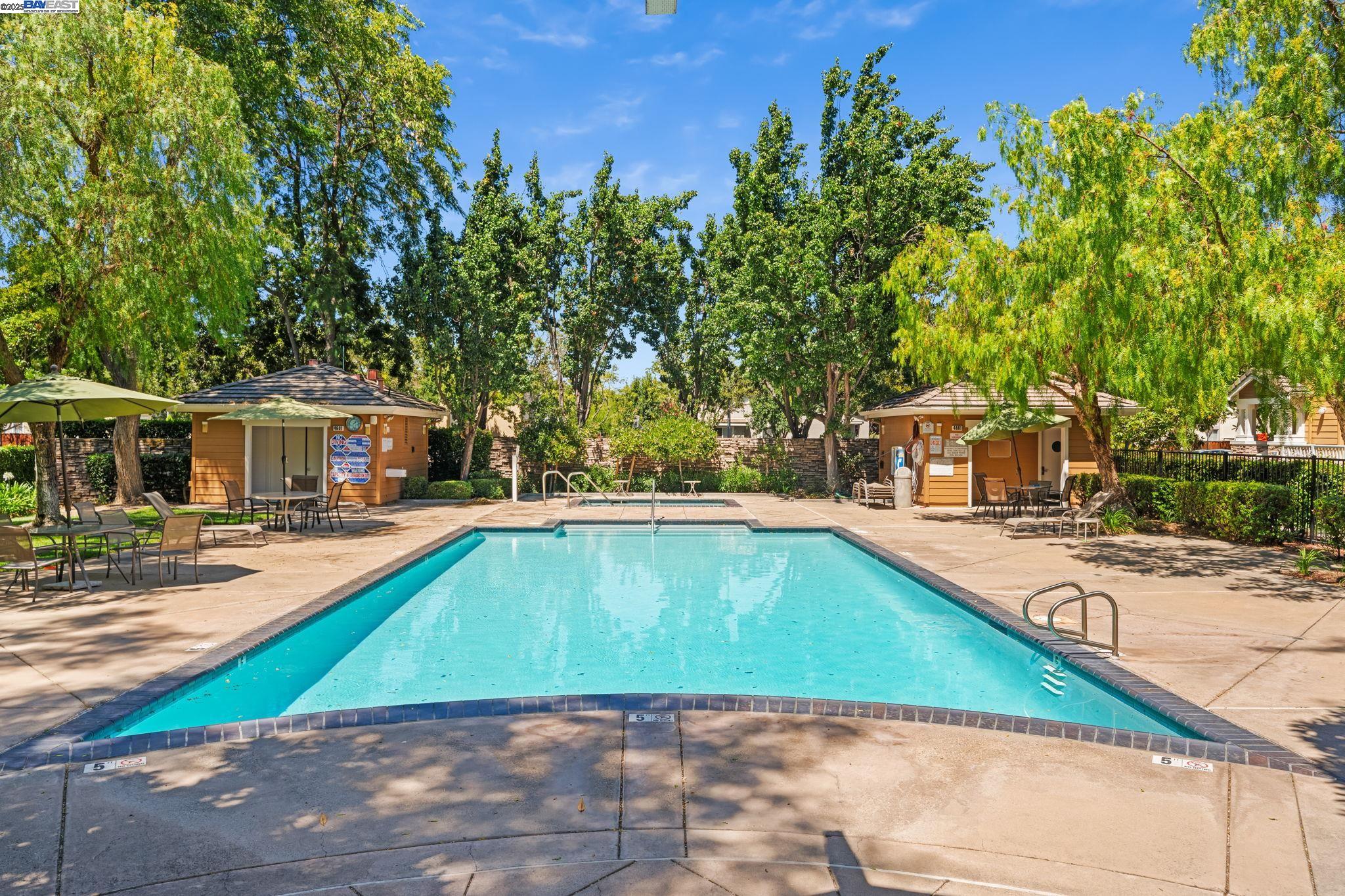 Detail Gallery Image 40 of 41 For 4630 Central Pkwy, Dublin,  CA 94568 - 3 Beds | 2/1 Baths