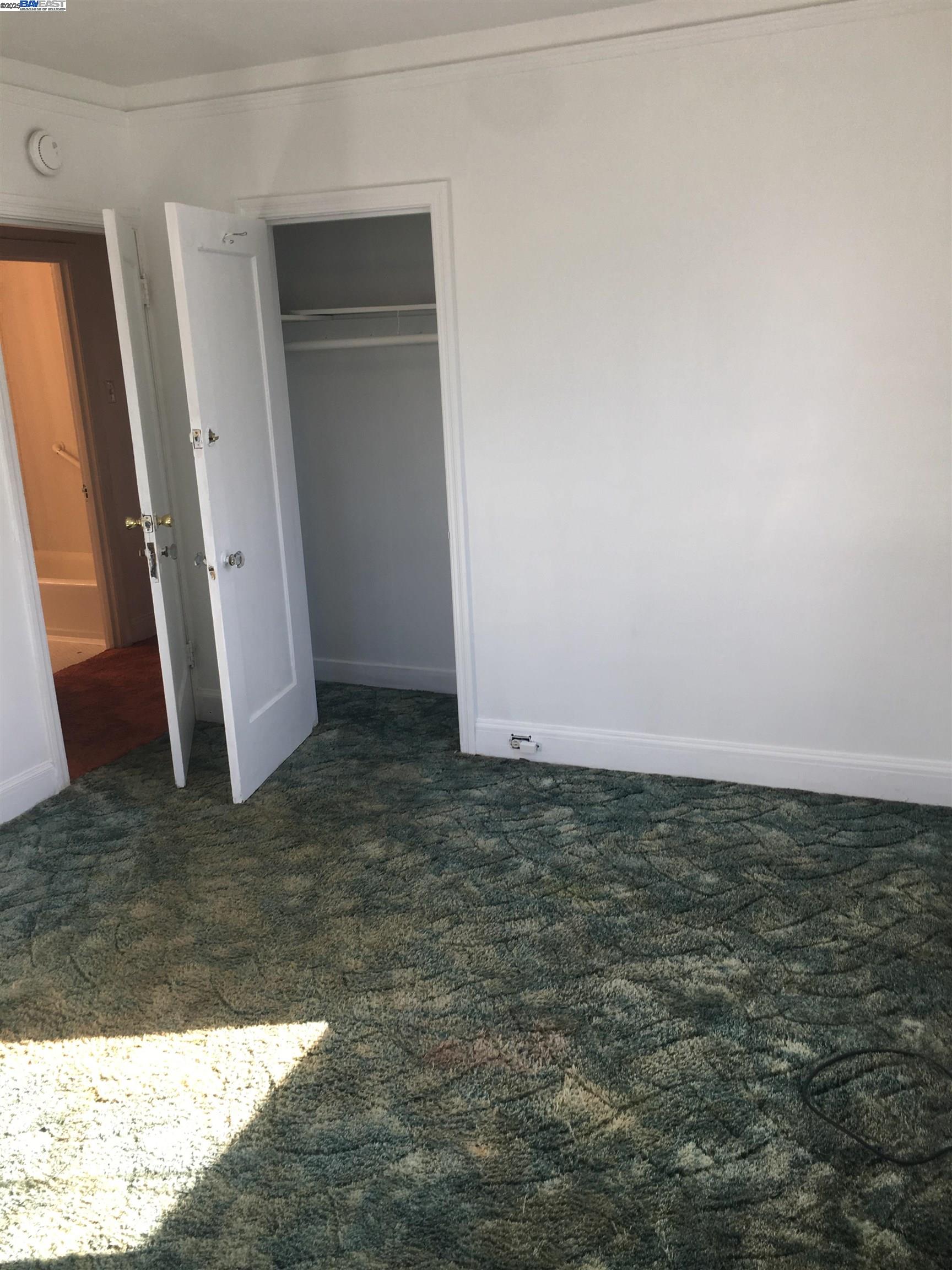 Detail Gallery Image 10 of 49 For 2621 66th Avenue, Oakland,  CA 94605 - 2 Beds | 1 Baths