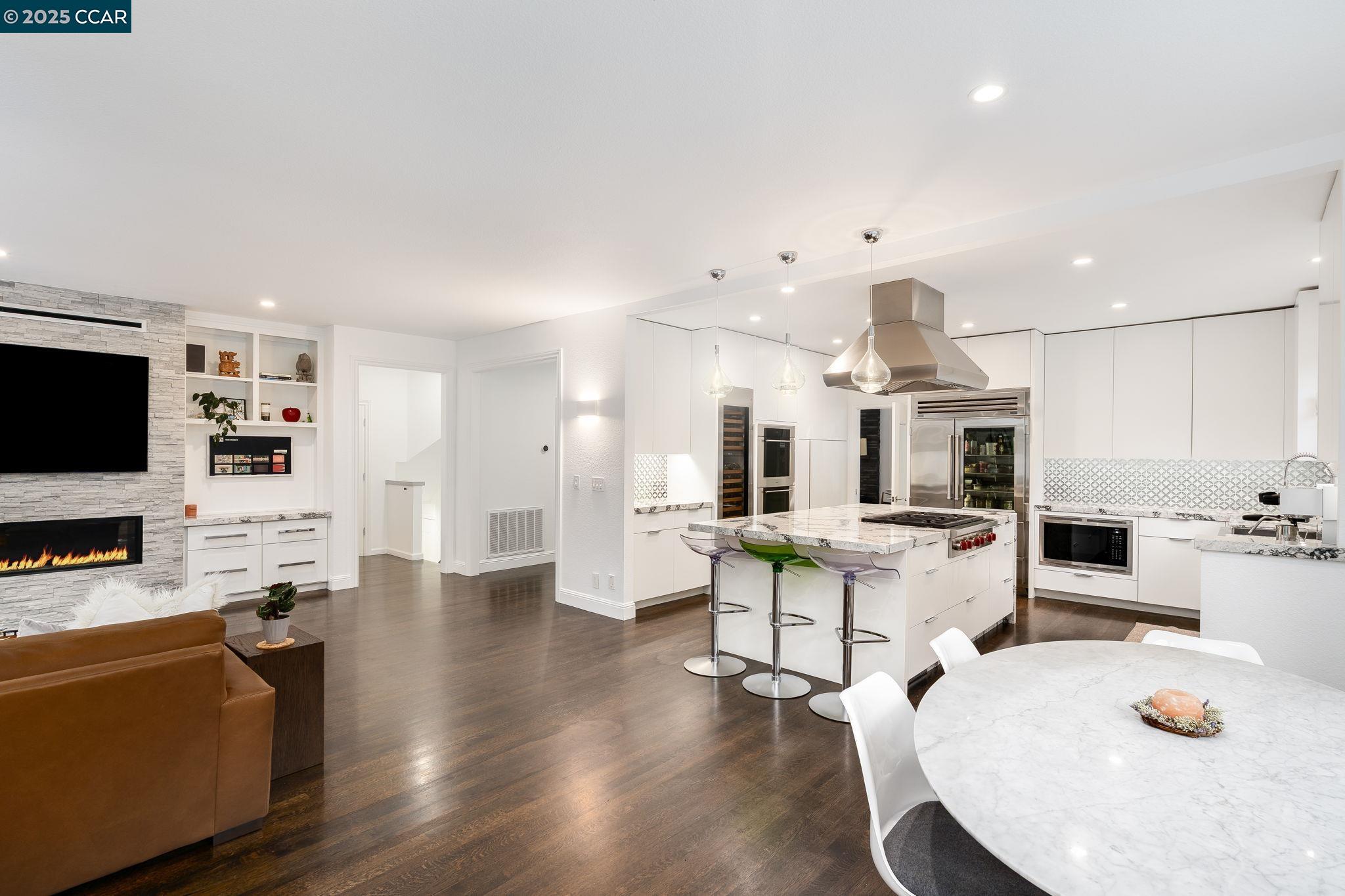 Detail Gallery Image 11 of 38 For 155 Sunhaven Rd, Danville,  CA 94506 - 4 Beds | 3/1 Baths