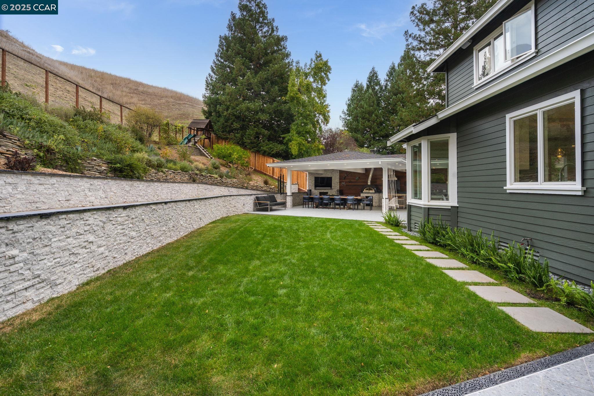 Detail Gallery Image 29 of 38 For 155 Sunhaven Rd, Danville,  CA 94506 - 4 Beds | 3/1 Baths