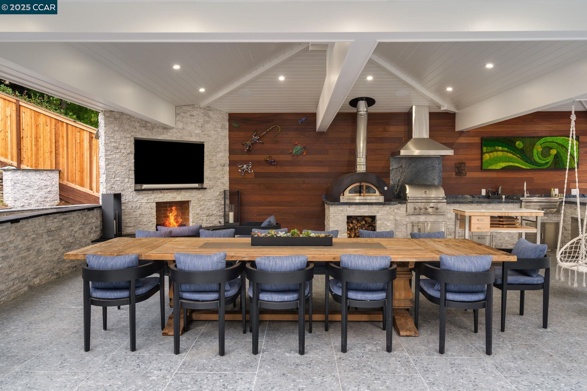 Detail Gallery Image 31 of 38 For 155 Sunhaven Rd, Danville,  CA 94506 - 4 Beds | 3/1 Baths