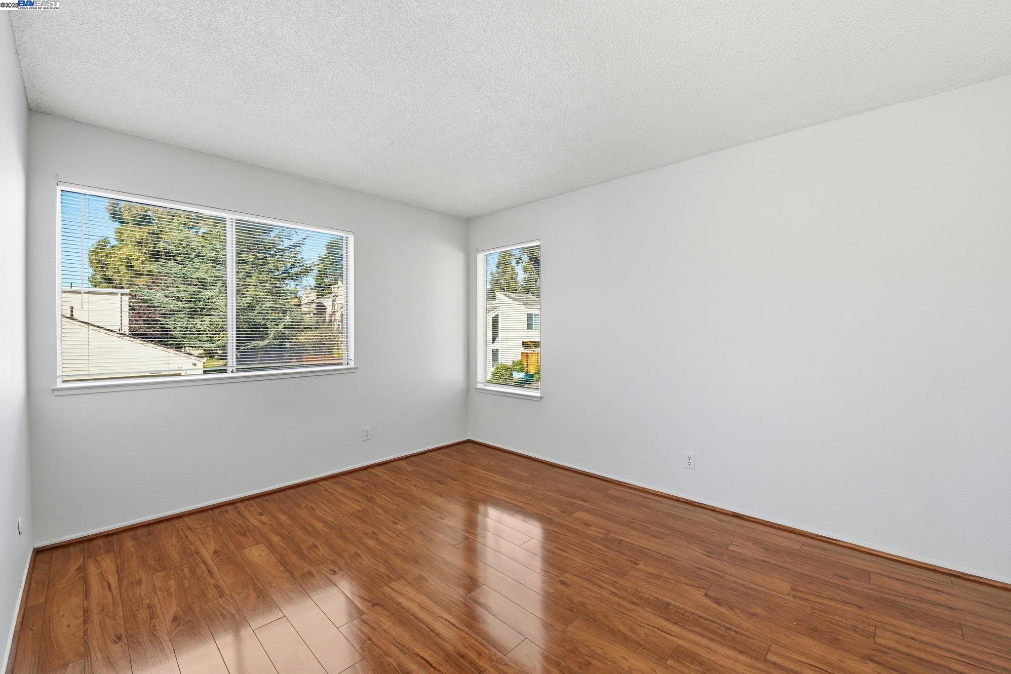 Detail Gallery Image 34 of 41 For 93 Cassia Dr, Hayward,  CA 94544 - 4 Beds | 3/1 Baths