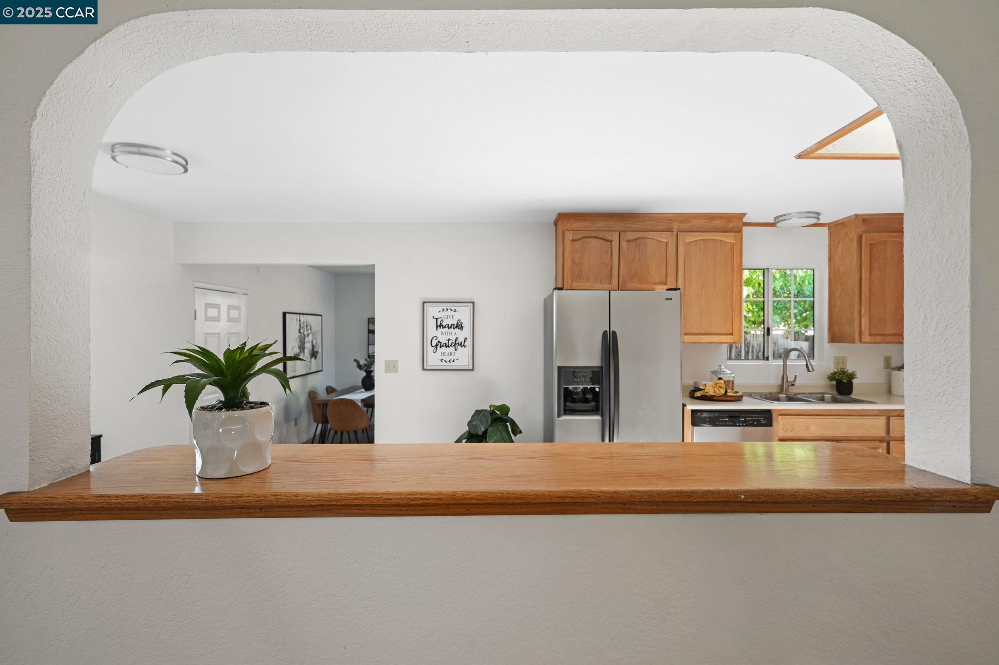 Detail Gallery Image 12 of 37 For 5506 Alaska Dr, Concord,  CA 94521 - 3 Beds | 1/1 Baths