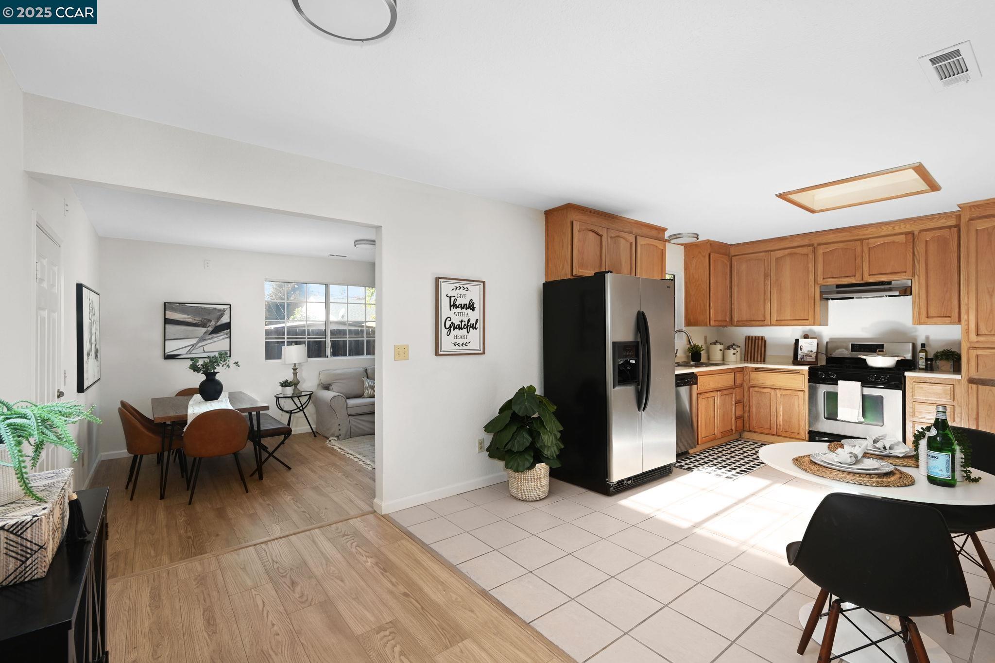 Detail Gallery Image 13 of 37 For 5506 Alaska Dr, Concord,  CA 94521 - 3 Beds | 1/1 Baths