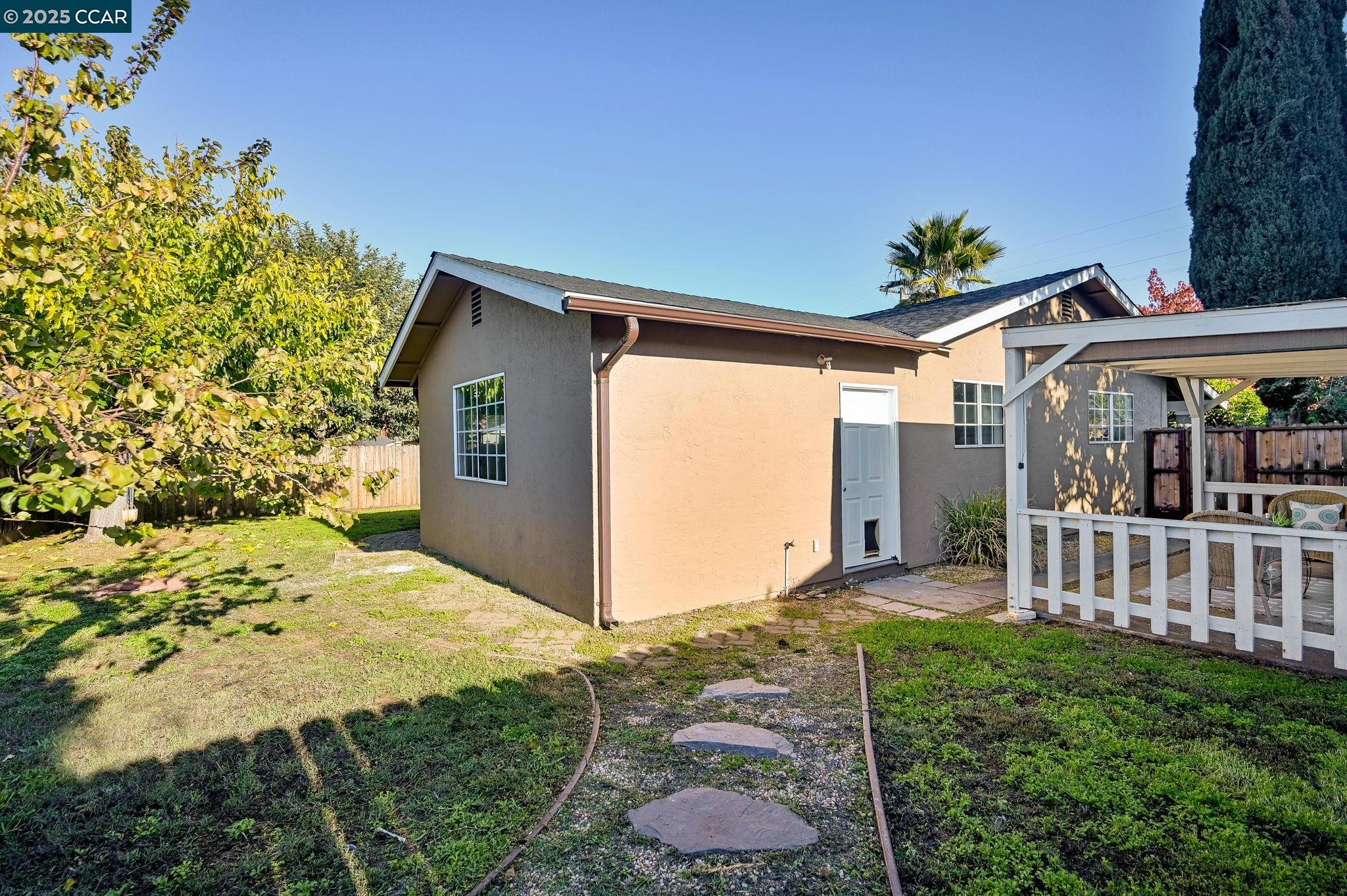 Detail Gallery Image 32 of 37 For 5506 Alaska Dr, Concord,  CA 94521 - 3 Beds | 1/1 Baths