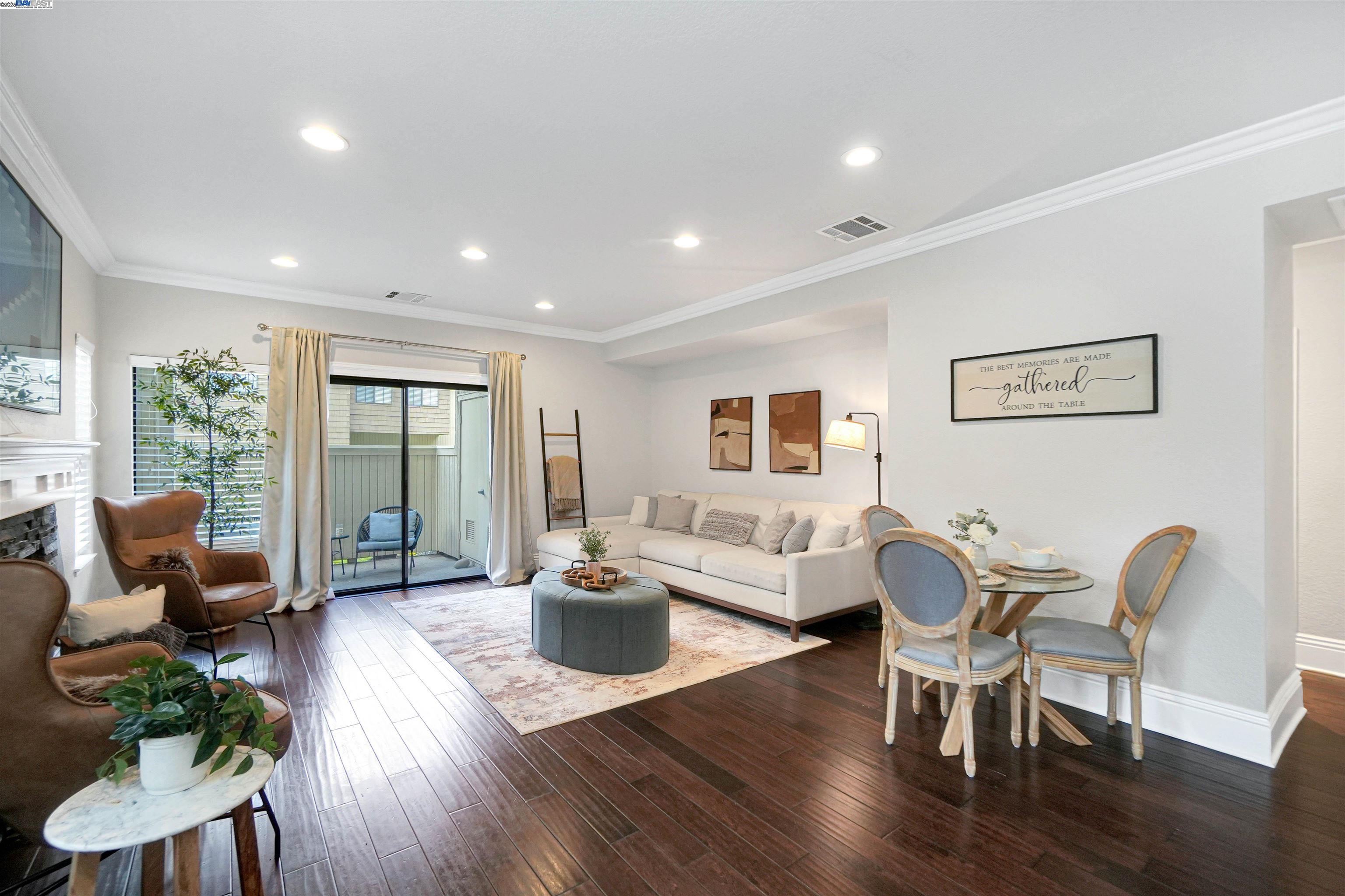 Front Image Thumbnail for BE41117445