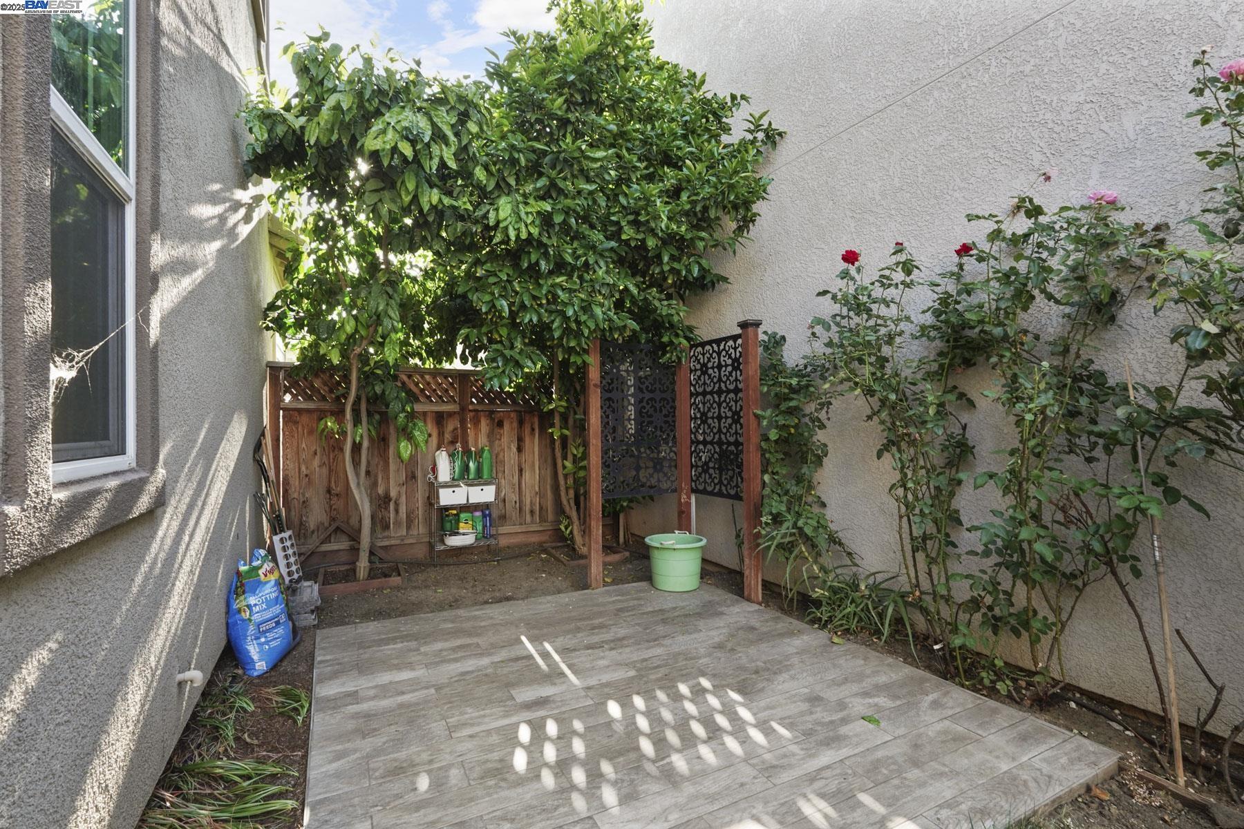 Detail Gallery Image 43 of 52 For 1025 S Fowler Ln, Mountain House,  CA 95391 - 4 Beds | 3 Baths