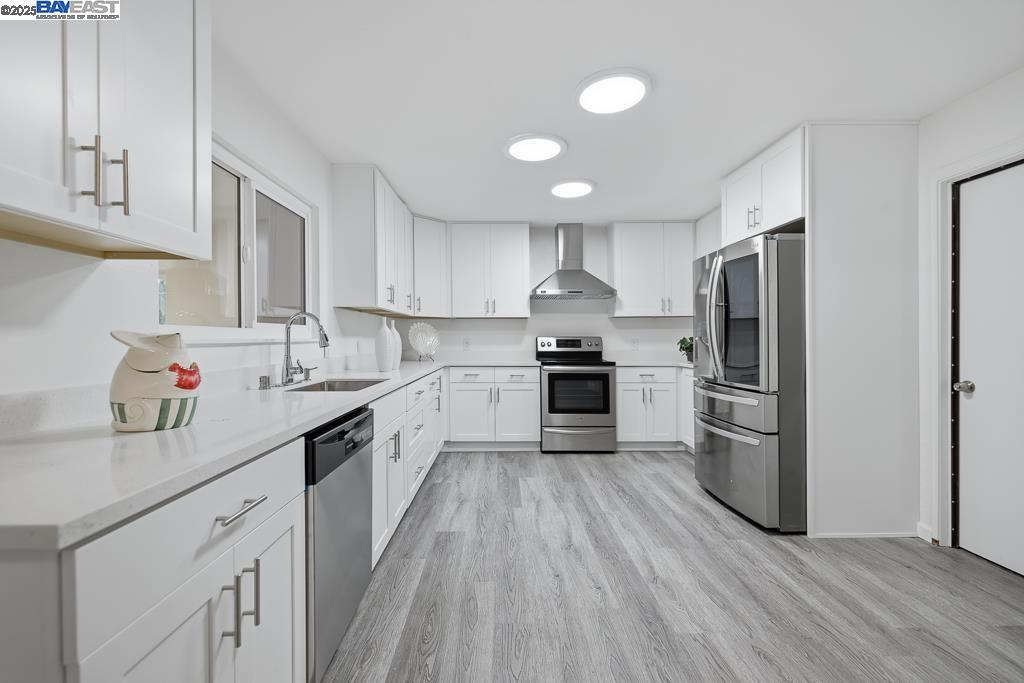 Detail Gallery Image 20 of 57 For 466 Lloyd Ave, San Leandro,  CA 94578 - 3 Beds | 2 Baths