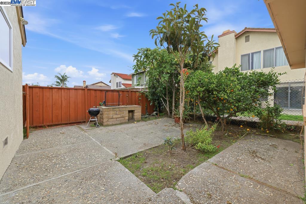 Detail Gallery Image 49 of 57 For 466 Lloyd Ave, San Leandro,  CA 94578 - 3 Beds | 2 Baths