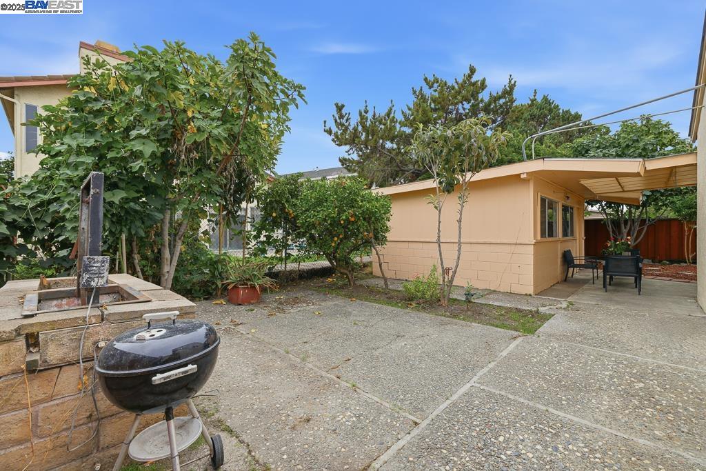 Detail Gallery Image 50 of 57 For 466 Lloyd Ave, San Leandro,  CA 94578 - 3 Beds | 2 Baths