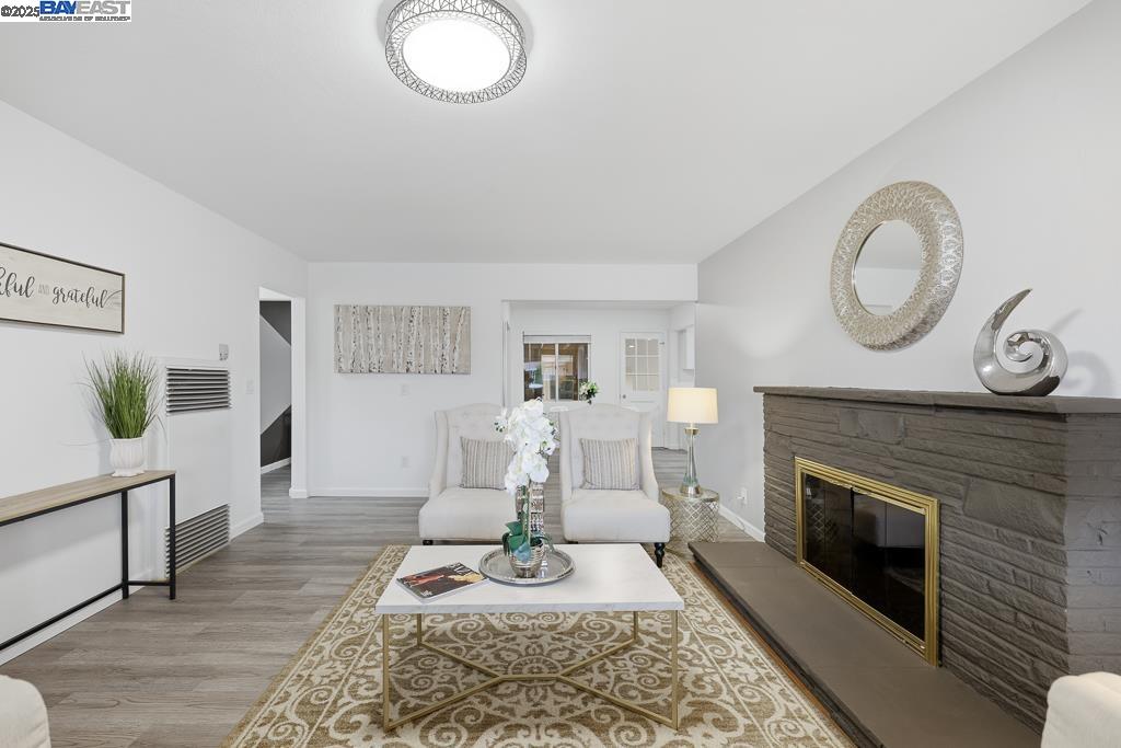 Detail Gallery Image 8 of 57 For 466 Lloyd Ave, San Leandro,  CA 94578 - 3 Beds | 2 Baths