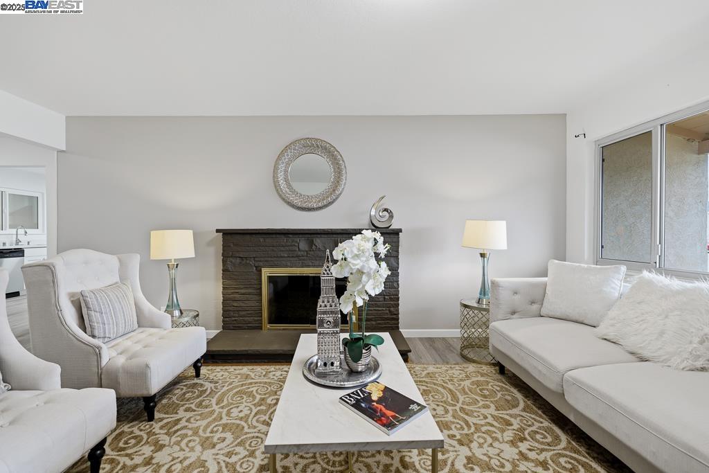 Detail Gallery Image 9 of 57 For 466 Lloyd Ave, San Leandro,  CA 94578 - 3 Beds | 2 Baths