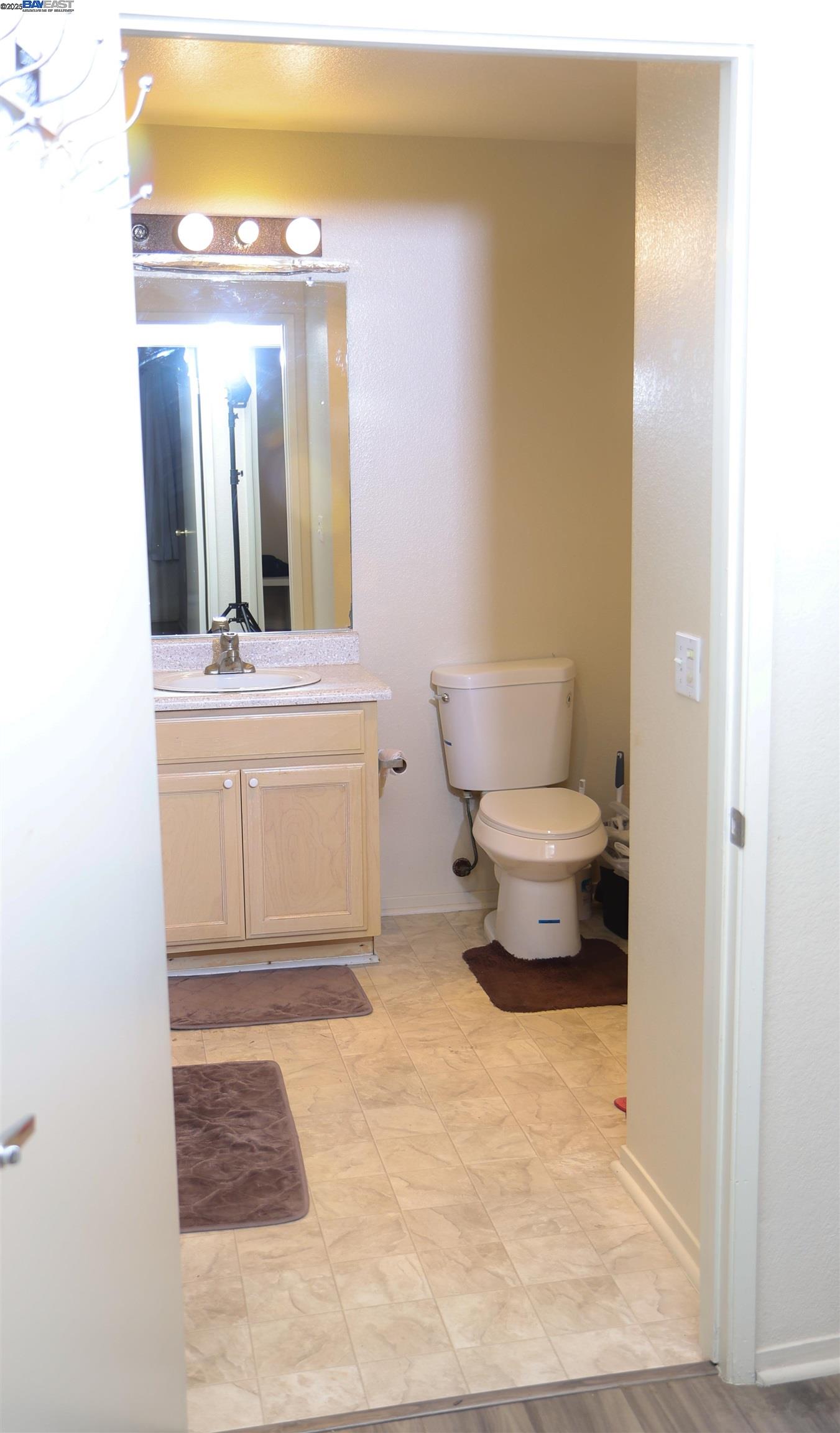 Detail Gallery Image 28 of 56 For 839 Printempo Pl, San Jose,  CA 95134-2613 - 2 Beds | 2 Baths