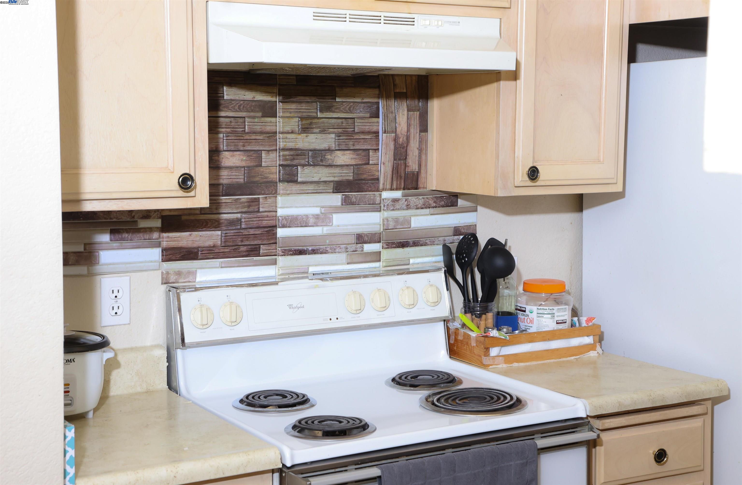 Detail Gallery Image 34 of 56 For 839 Printempo Pl, San Jose,  CA 95134-2613 - 2 Beds | 2 Baths