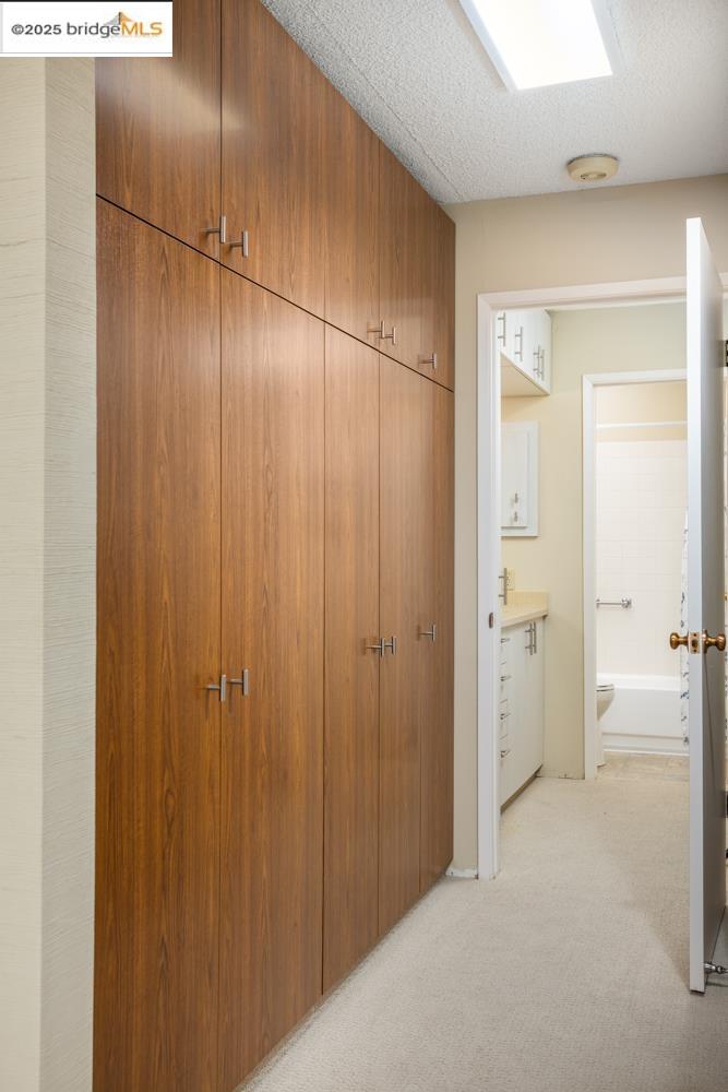 Detail Gallery Image 10 of 36 For 7 Commodore Drive #A460,  Emeryville,  CA 94608 - 1 Beds | 1 Baths