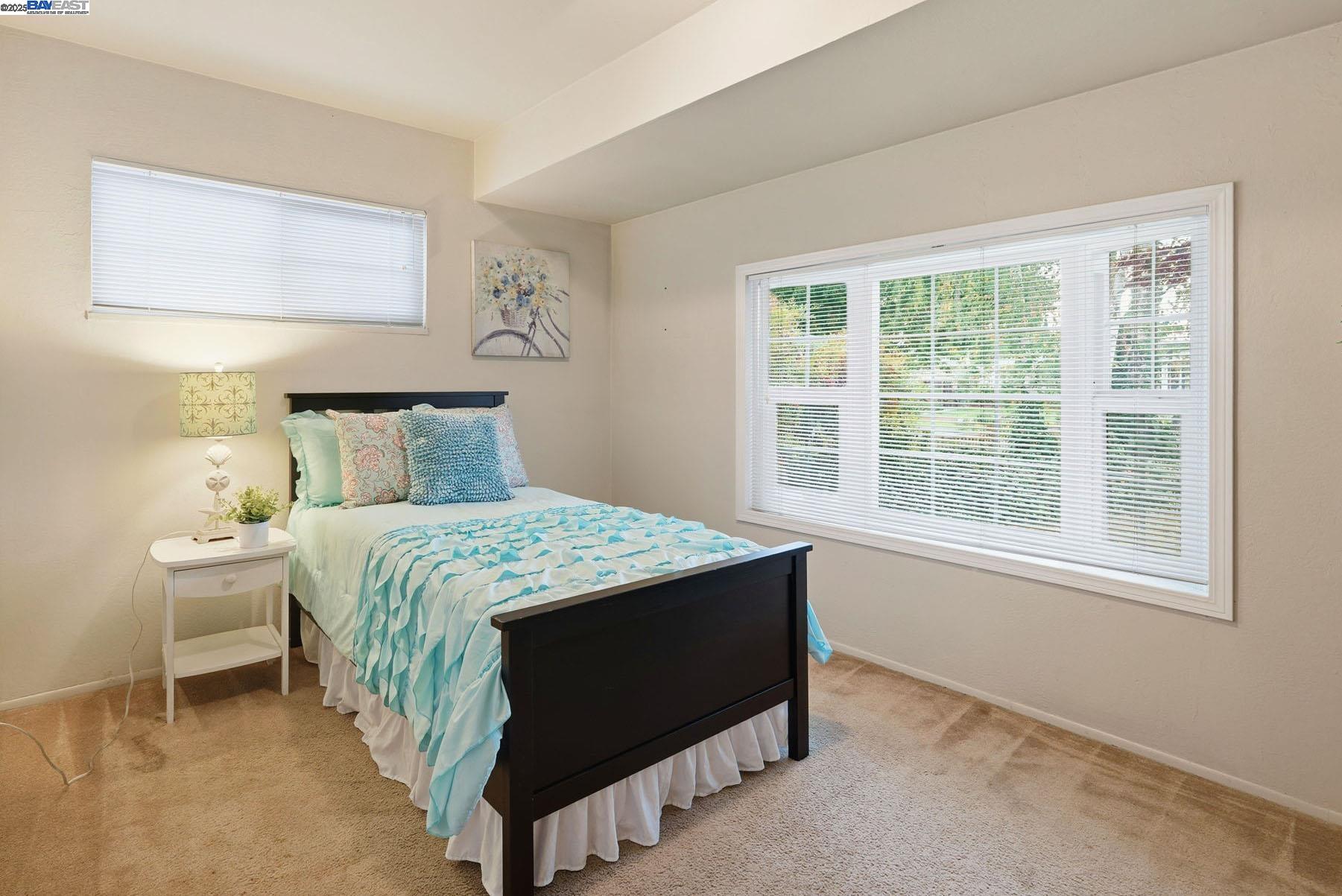 Detail Gallery Image 8 of 18 For 4765 Elmhurst Drive, San Jose,  CA 95129-2028 - 6 Beds | 3 Baths