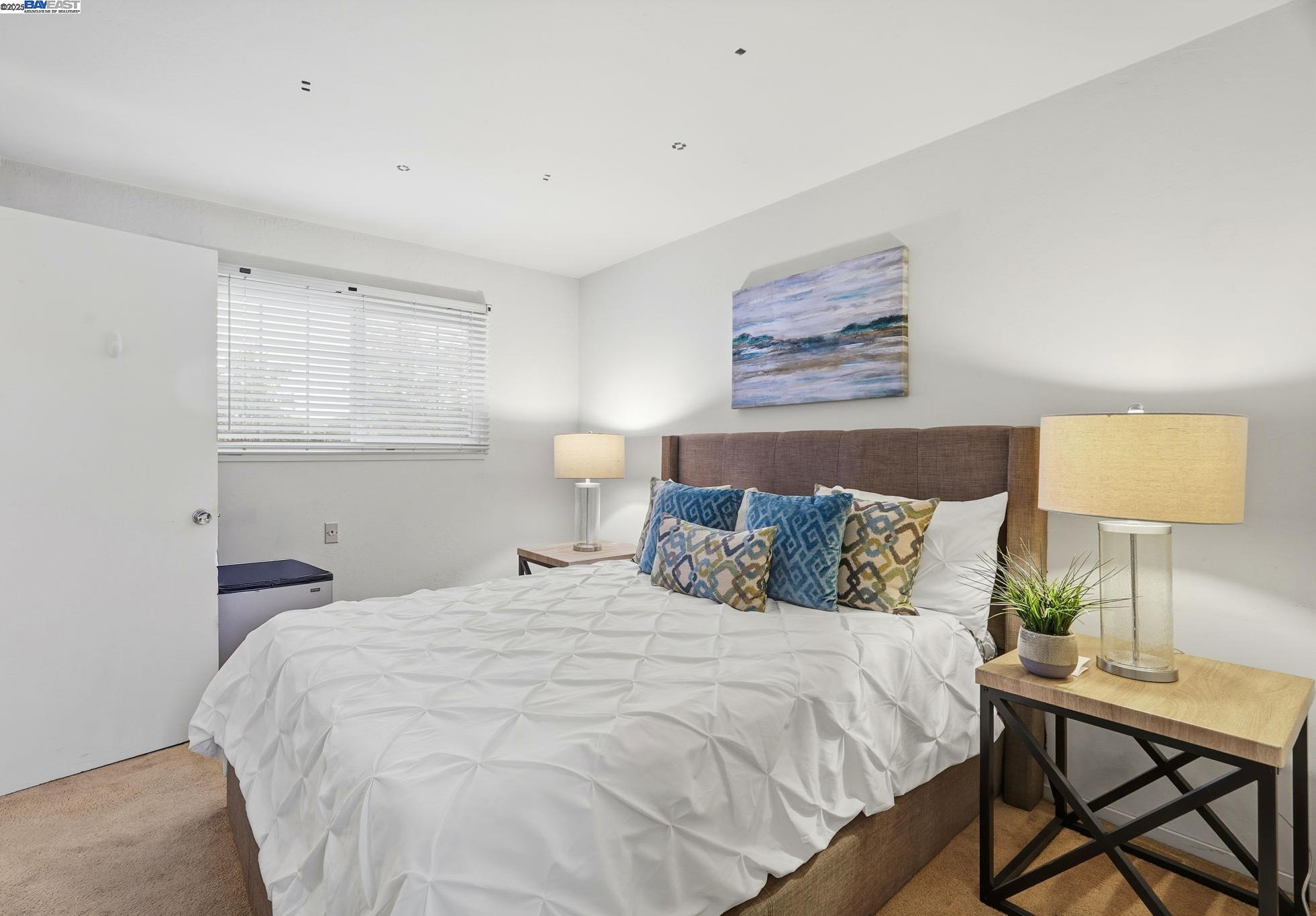 Detail Gallery Image 10 of 18 For 4765 Elmhurst Drive, San Jose,  CA 95129-2028 - 6 Beds | 3 Baths