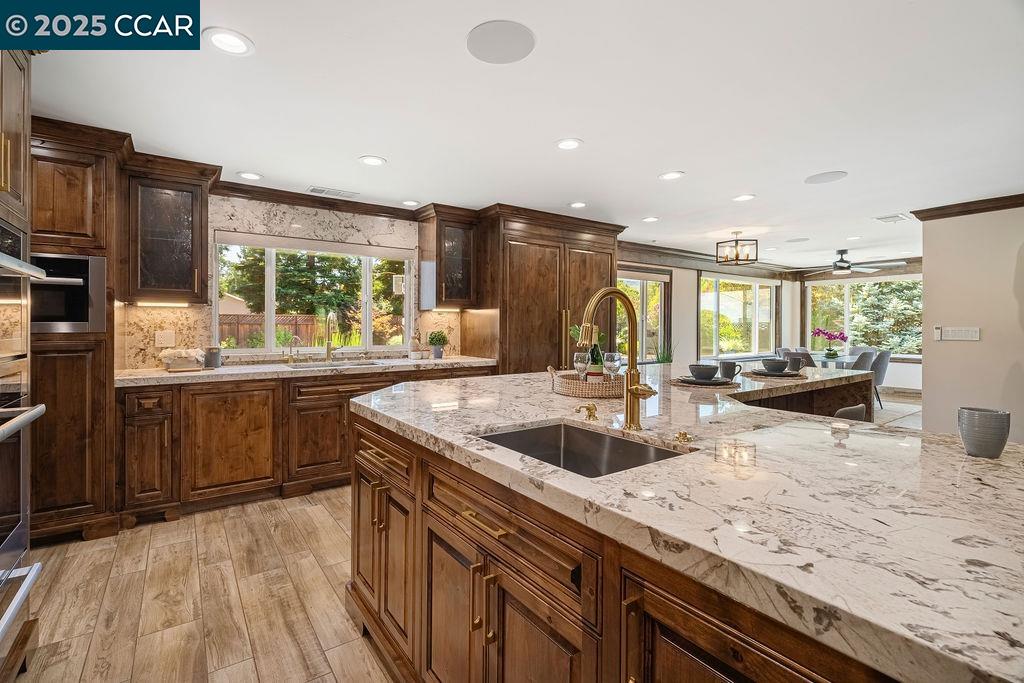 Detail Gallery Image 15 of 60 For 221 El Sobrante Dr, Danville,  CA 94526 - 4 Beds | 6 Baths