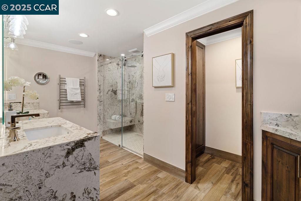 Detail Gallery Image 22 of 60 For 221 El Sobrante Dr, Danville,  CA 94526 - 4 Beds | 6 Baths