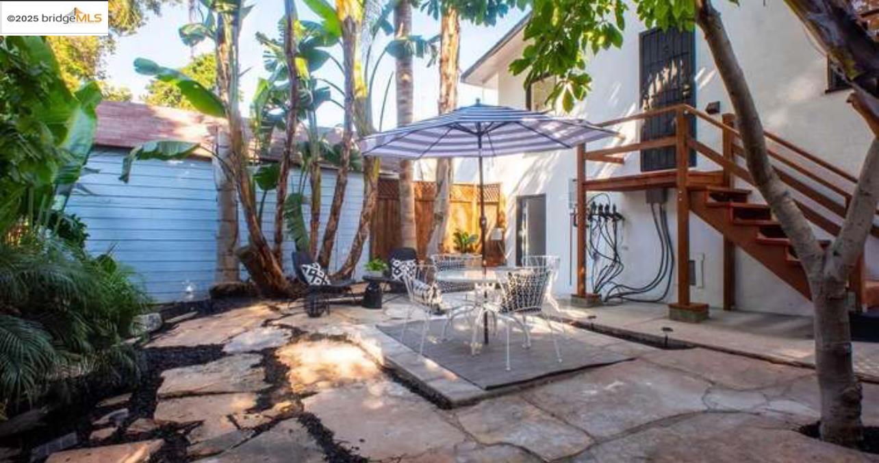 Detail Gallery Image 7 of 10 For 3373 Arkansas, Oakland,  CA 94602 - 2 Beds | 1 Baths