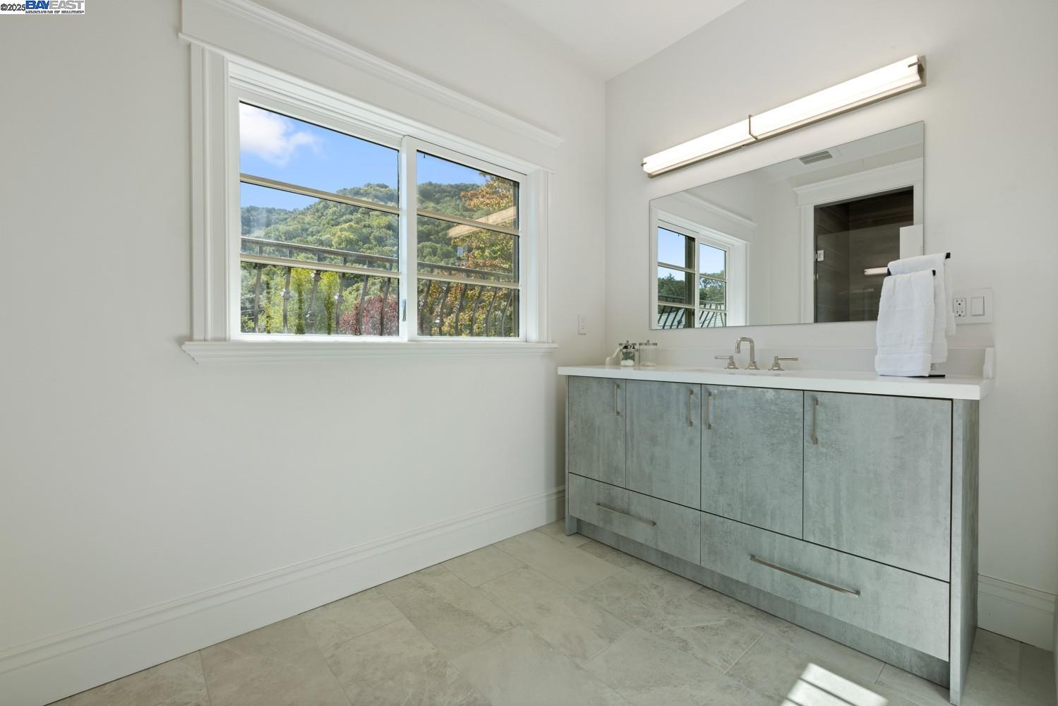 Detail Gallery Image 33 of 35 For 700 Clipper Hill, Danville,  CA 94526-2314 - 6 Beds | 6 Baths