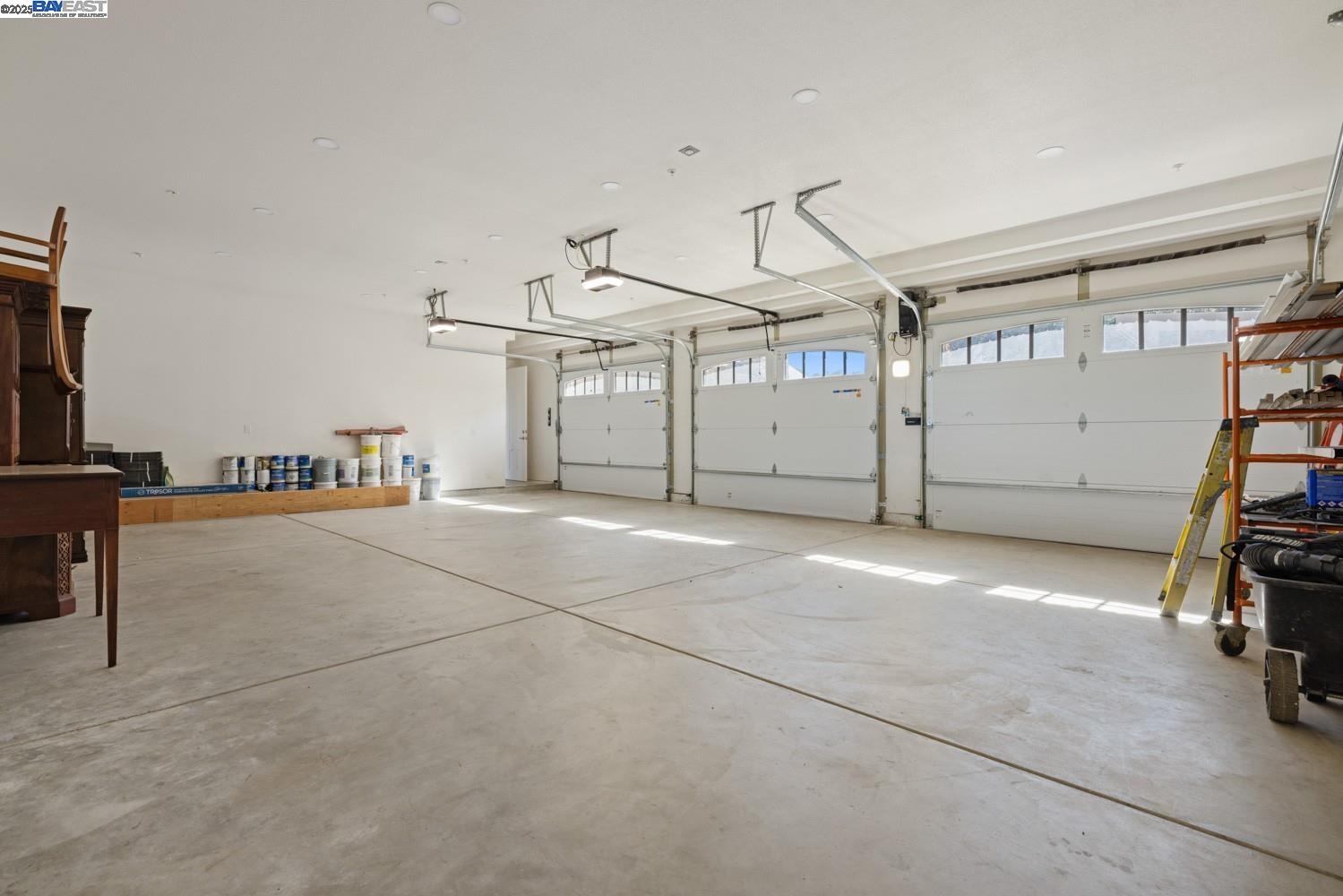 Detail Gallery Image 34 of 35 For 700 Clipper Hill, Danville,  CA 94526-2314 - 6 Beds | 6 Baths