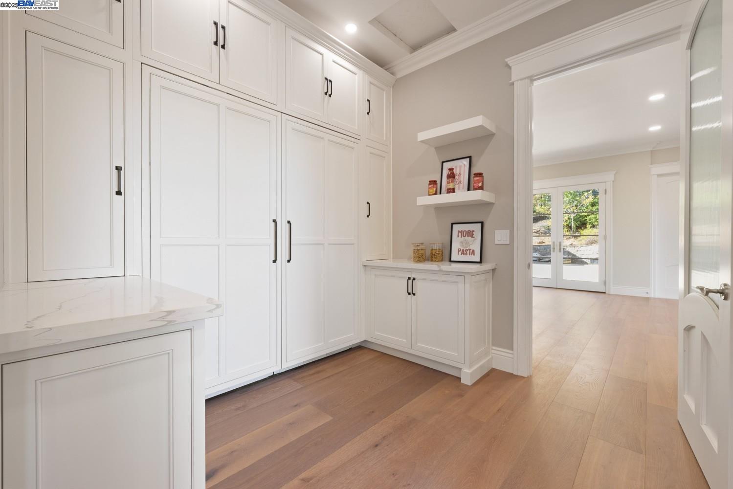 Detail Gallery Image 9 of 35 For 700 Clipper Hill, Danville,  CA 94526-2314 - 6 Beds | 6 Baths