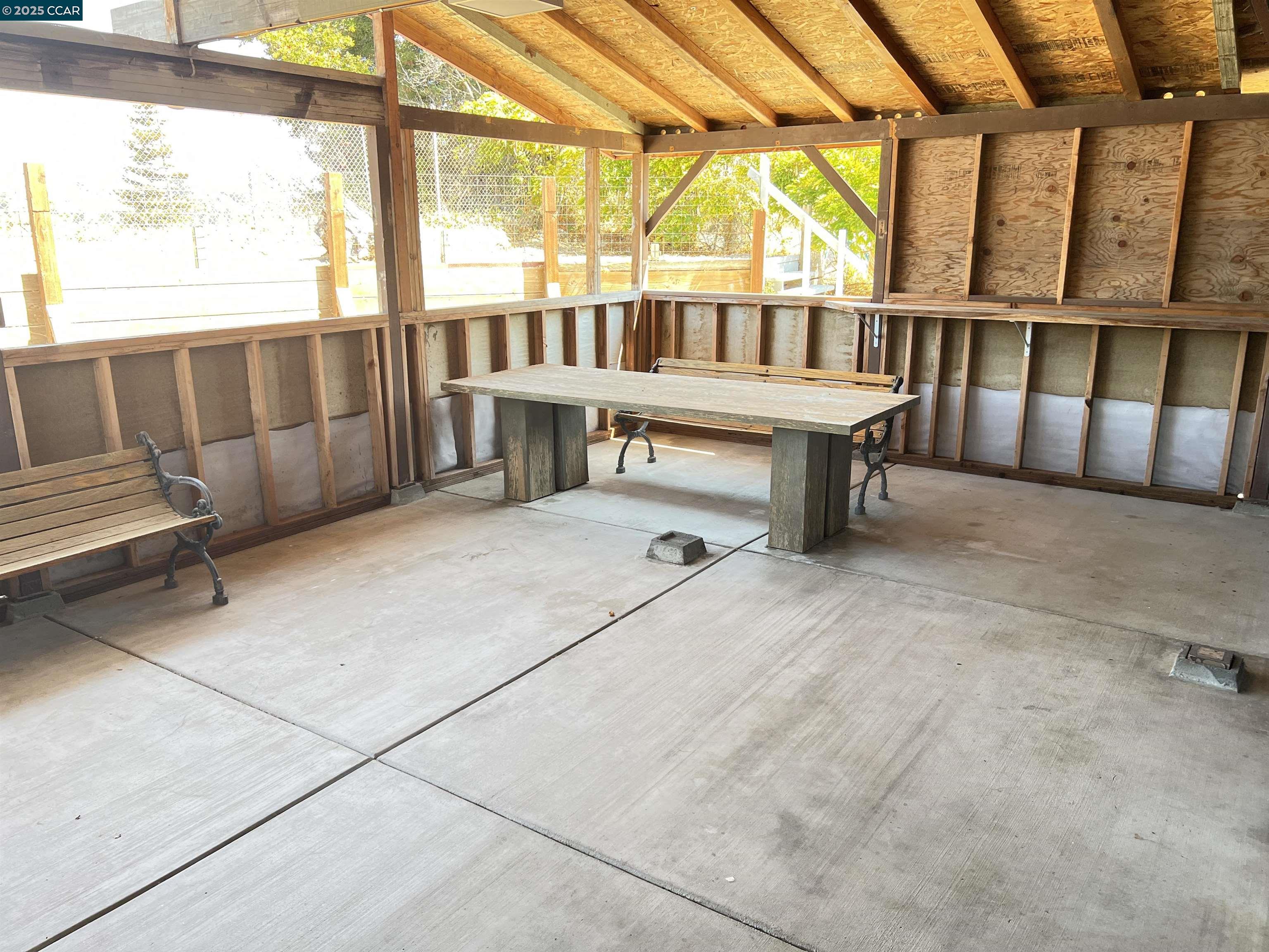 Detail Gallery Image 16 of 19 For 91 Bonnie Dr, San Pablo,  CA 94806 - 4 Beds | 2 Baths