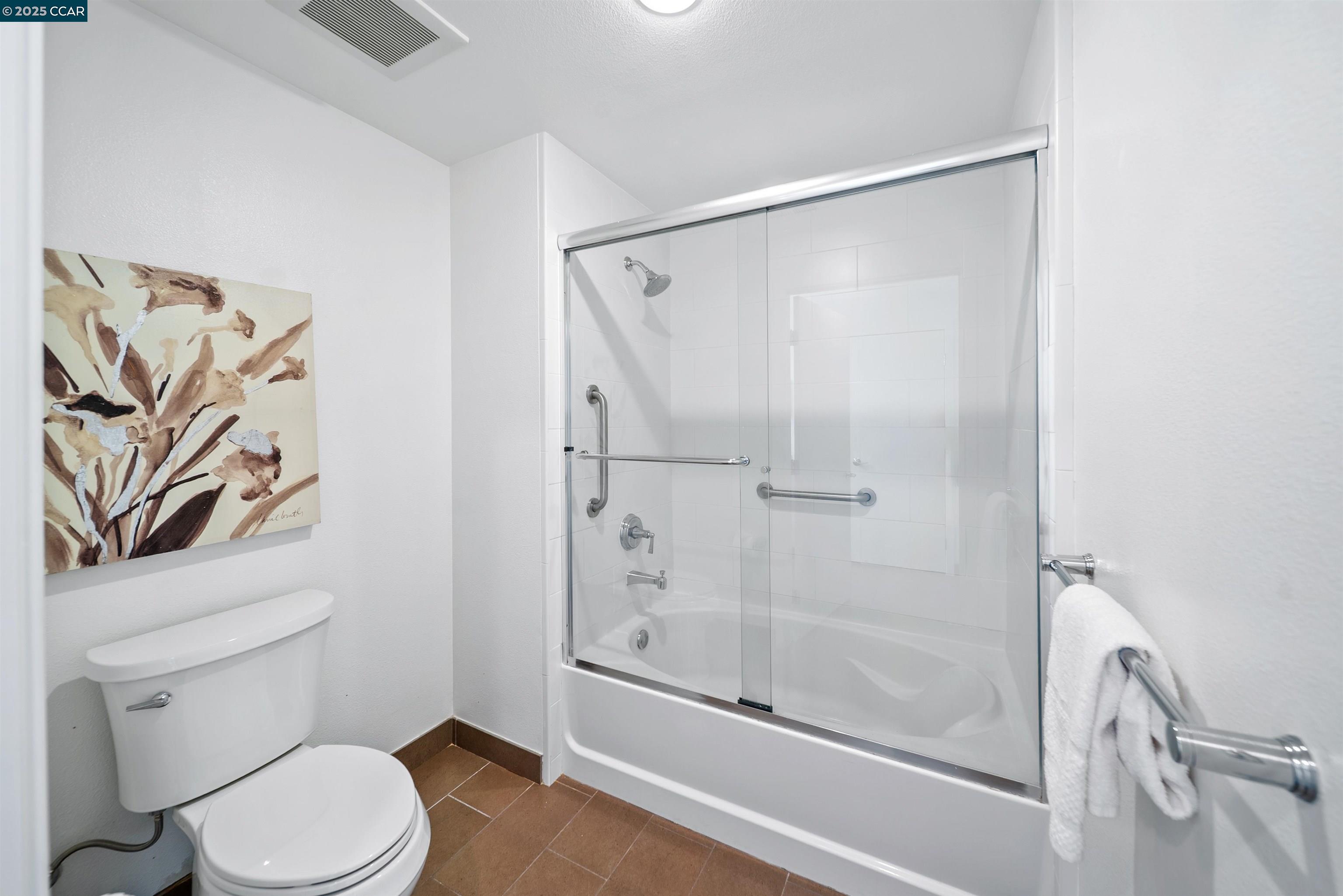 Detail Gallery Image 24 of 38 For 555 Ygnacio Valley Rd #204,  Walnut Creek,  CA 94596 - 1 Beds | 1/1 Baths