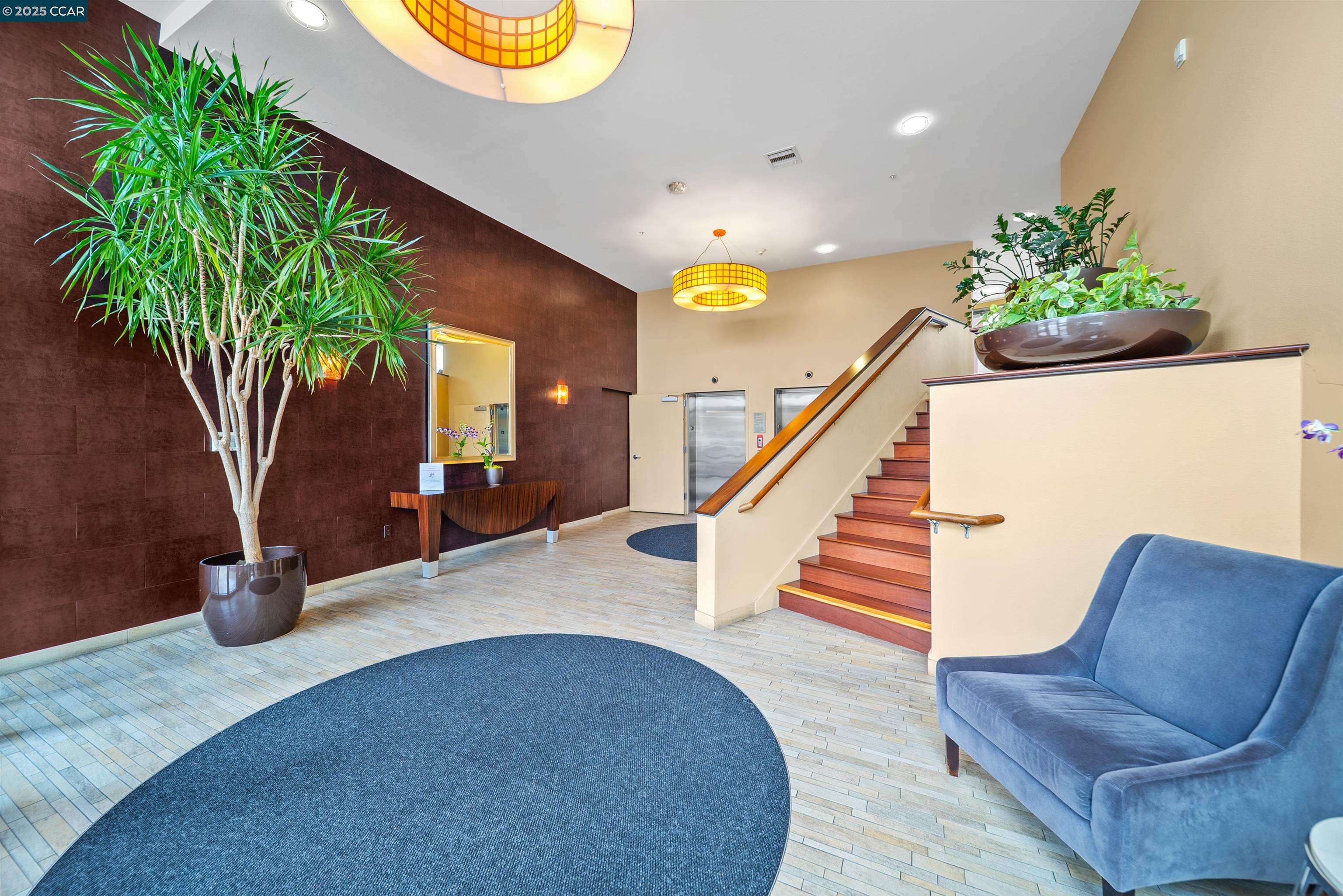 Detail Gallery Image 30 of 38 For 555 Ygnacio Valley Rd #204,  Walnut Creek,  CA 94596 - 1 Beds | 1/1 Baths