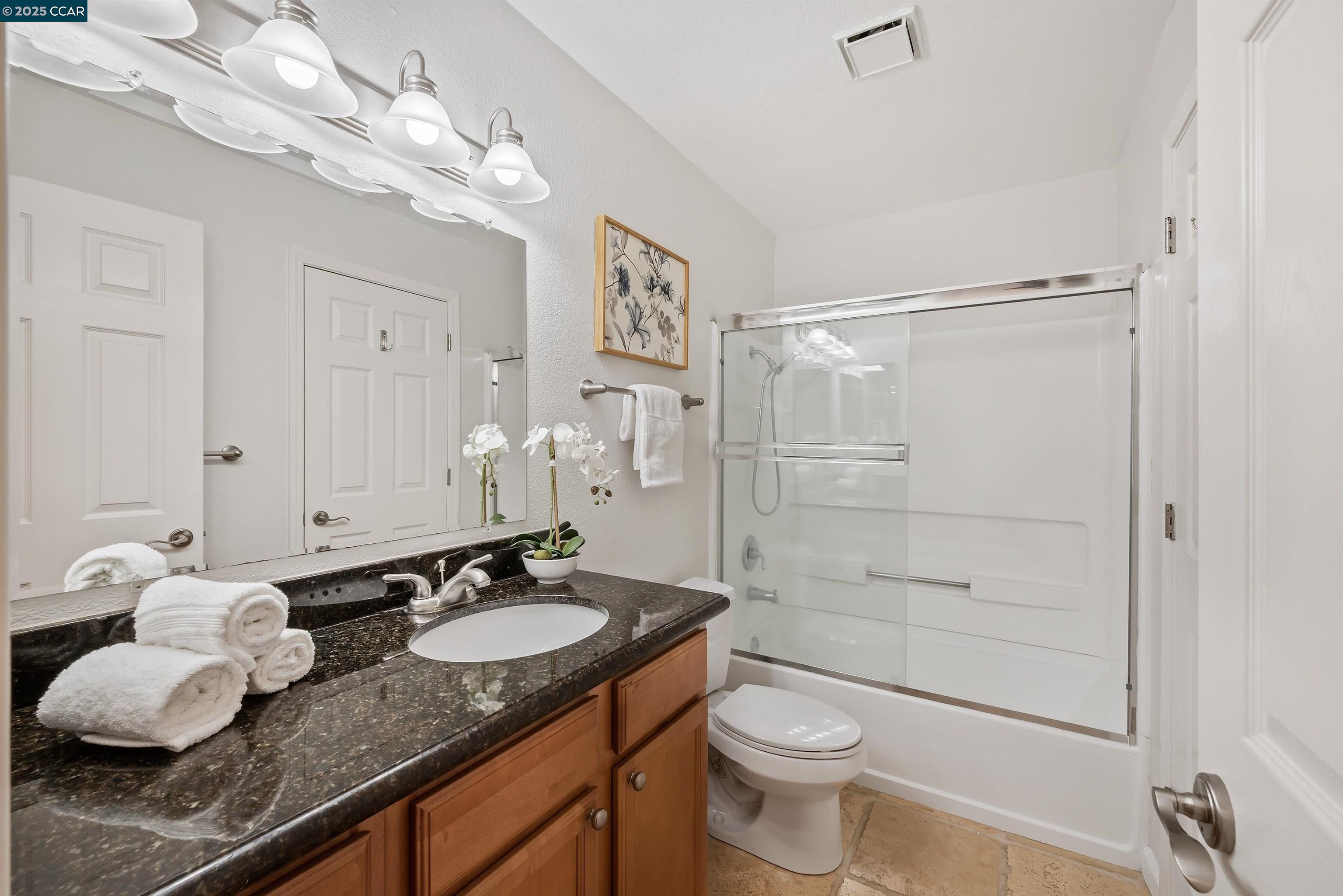 Detail Gallery Image 26 of 36 For 332 Eastridge Dr, San Ramon,  CA 94582 - 2 Beds | 2 Baths