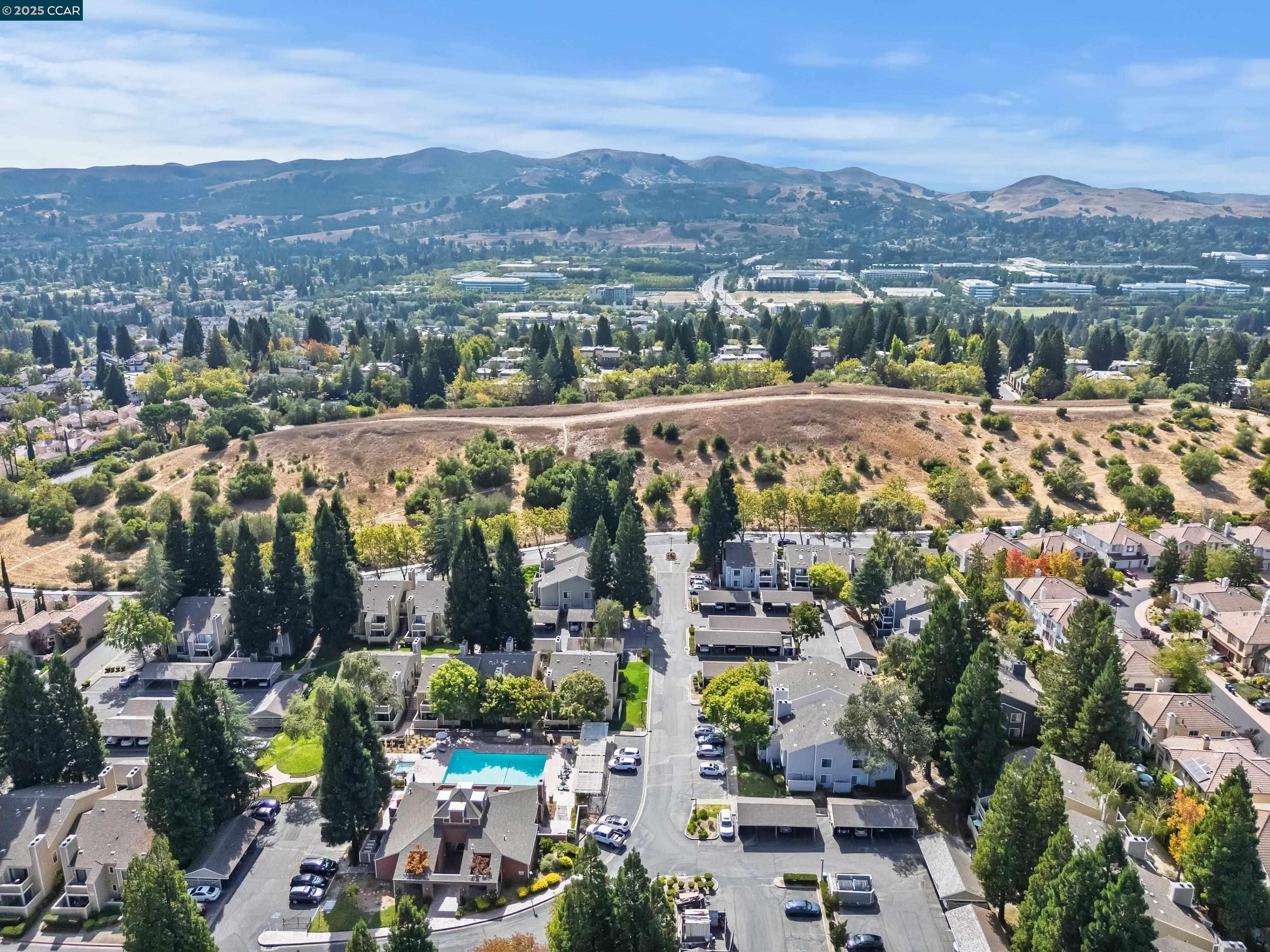 Detail Gallery Image 34 of 36 For 332 Eastridge Dr, San Ramon,  CA 94582 - 2 Beds | 2 Baths