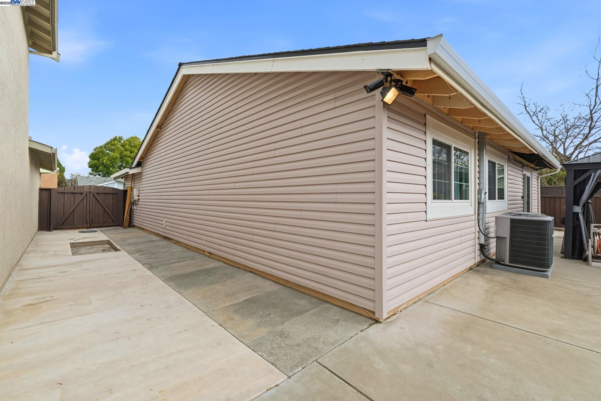 Detail Gallery Image 21 of 35 For 34319 Chester Ct, Fremont,  CA 94555 - 3 Beds | 2 Baths