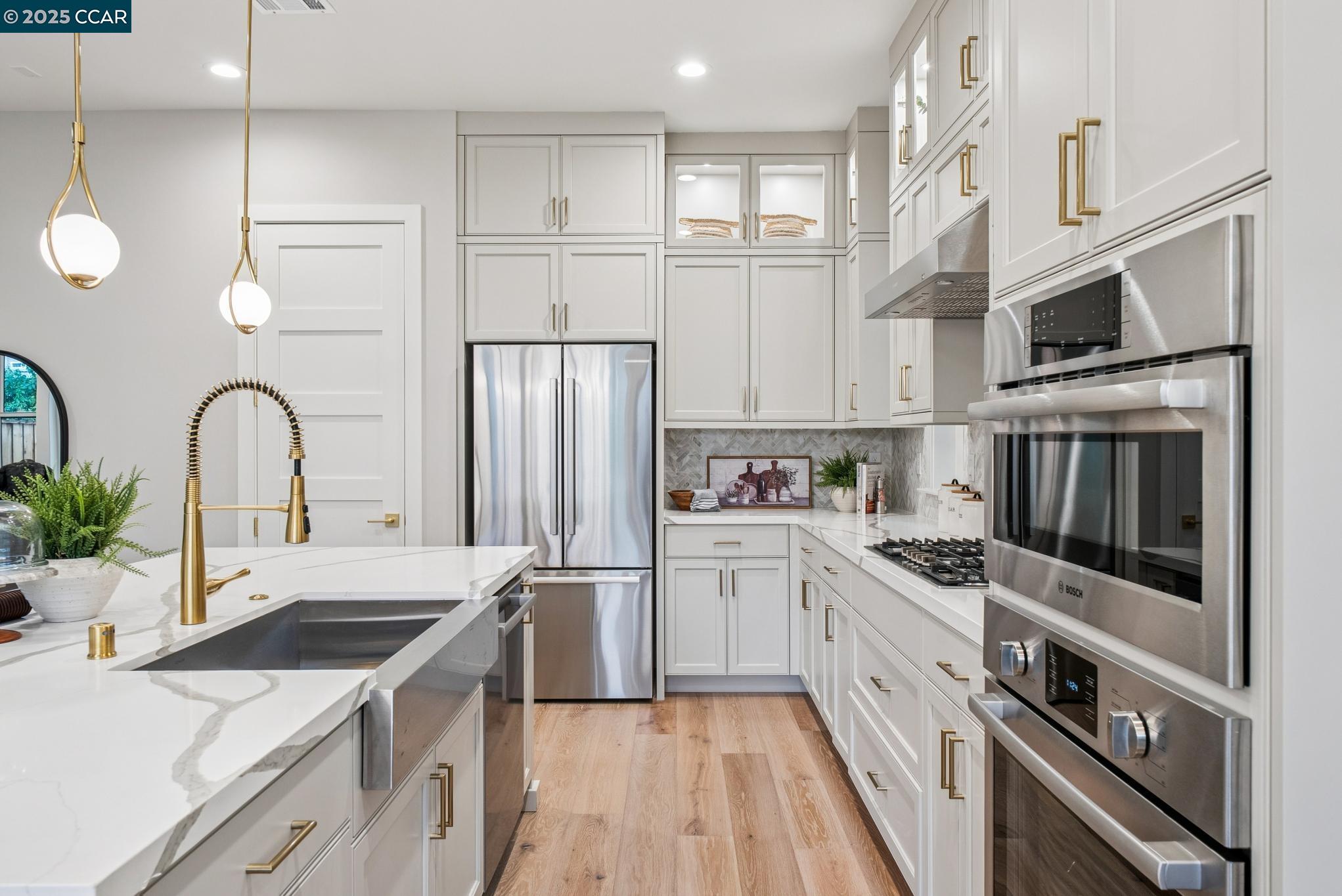 Detail Gallery Image 13 of 41 For 259 Haleena Place, Walnut Creek,  CA 94596 - 4 Beds | 3/1 Baths