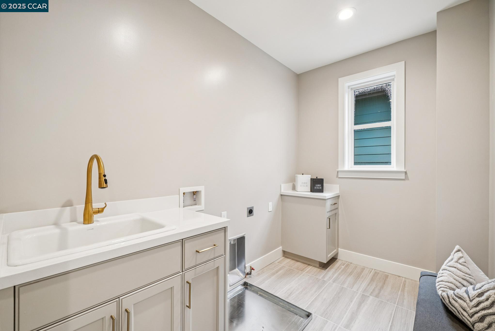 Detail Gallery Image 35 of 41 For 259 Haleena Place, Walnut Creek,  CA 94596 - 4 Beds | 3/1 Baths