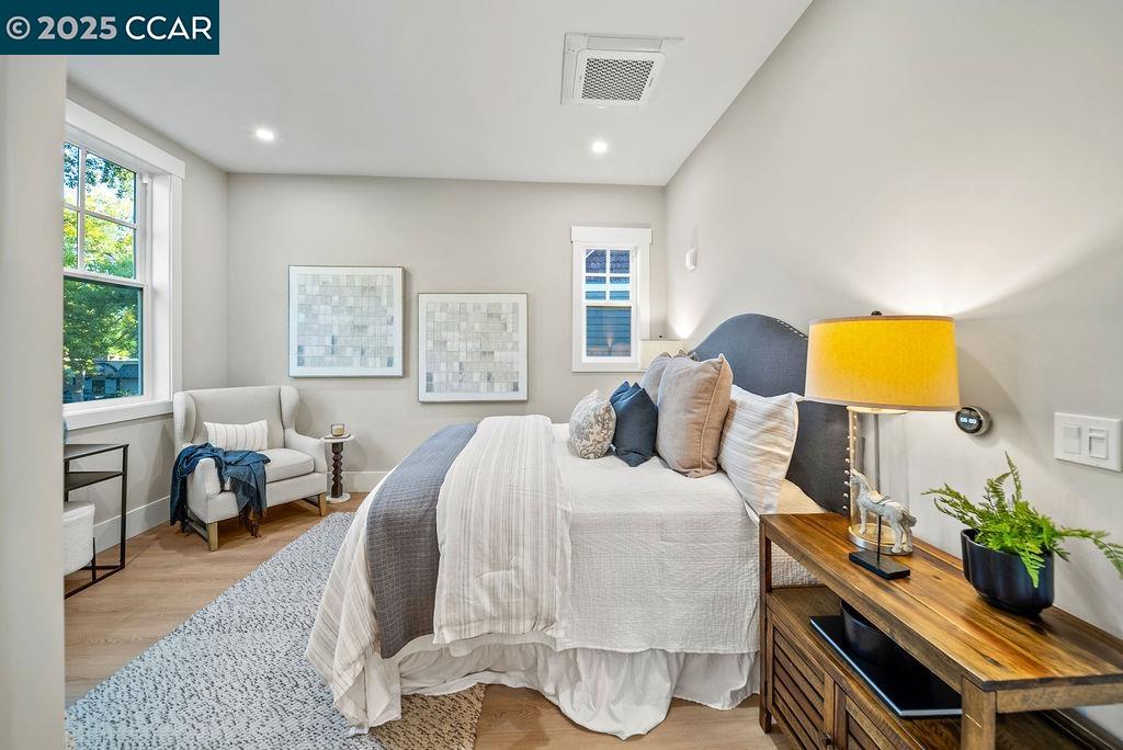 Detail Gallery Image 17 of 23 For 600 Hartz Ave #201,  Danville,  CA 94526 - 2 Beds | 2 Baths