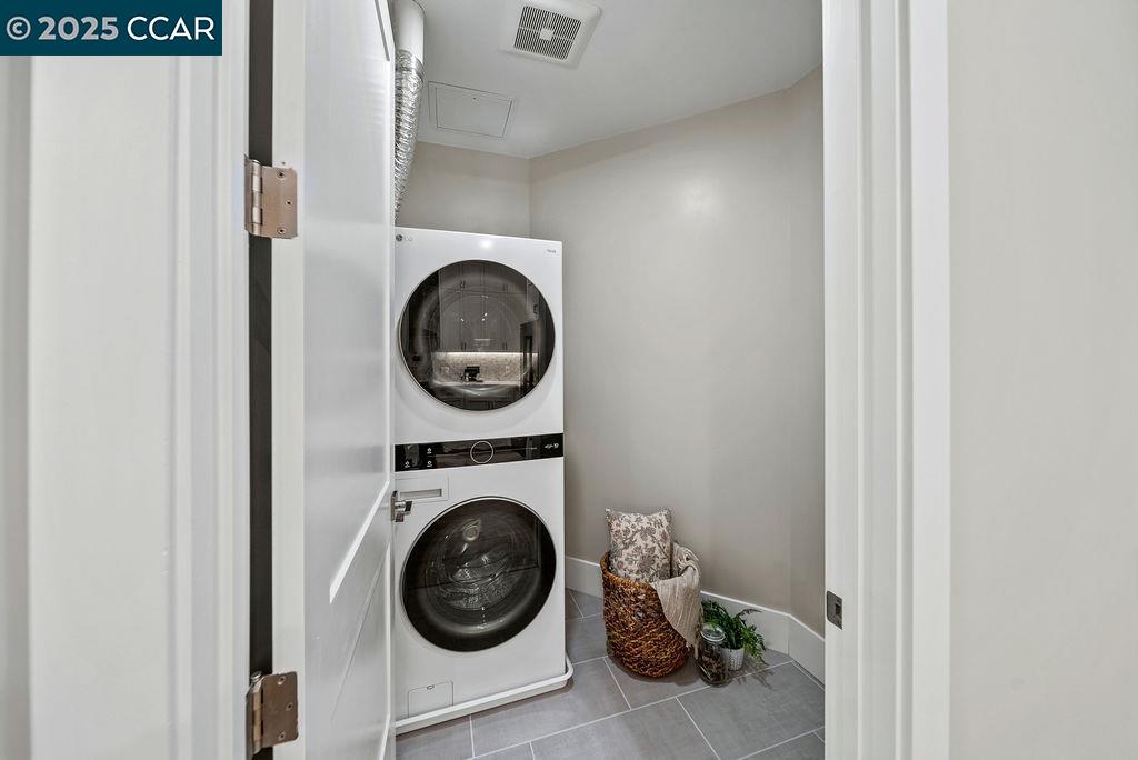 Detail Gallery Image 21 of 23 For 600 Hartz Ave #201,  Danville,  CA 94526 - 2 Beds | 2 Baths