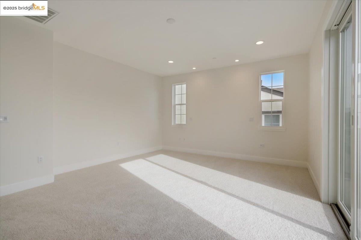 Detail Gallery Image 39 of 57 For 104 Laurel Oak Dr, Pleasant Hill,  CA 94523 - 4 Beds | 3 Baths