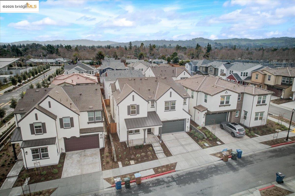 Detail Gallery Image 50 of 57 For 104 Laurel Oak Dr, Pleasant Hill,  CA 94523 - 4 Beds | 3 Baths